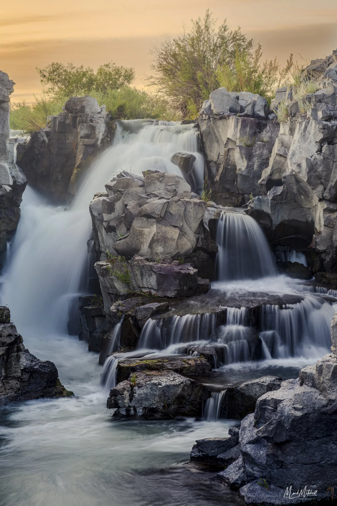 Golden hour glow over Upper Salmon Falls | Hagerman, Idaho