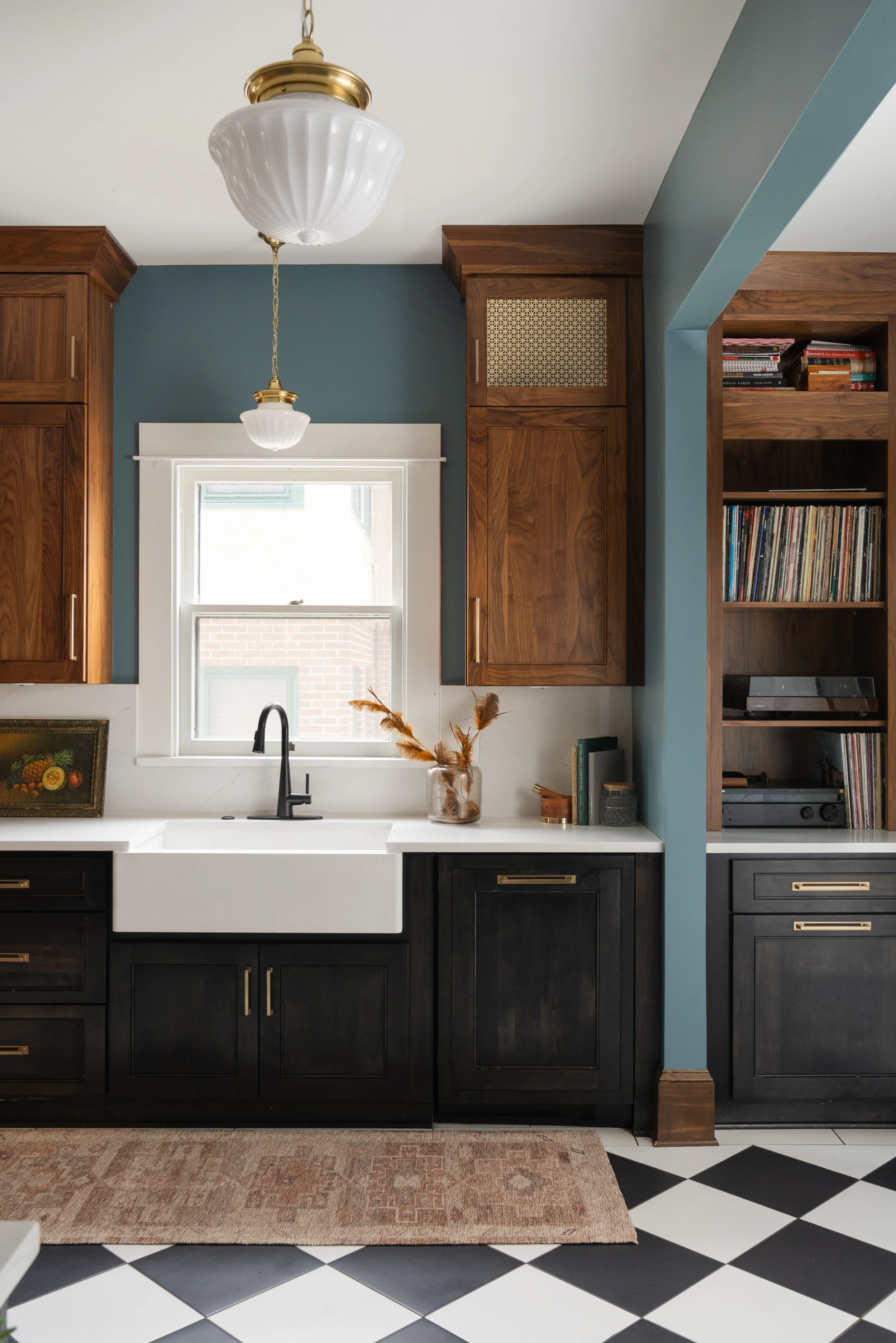 3127 Cottage Grove, DSM_alt_golden-14.jpg