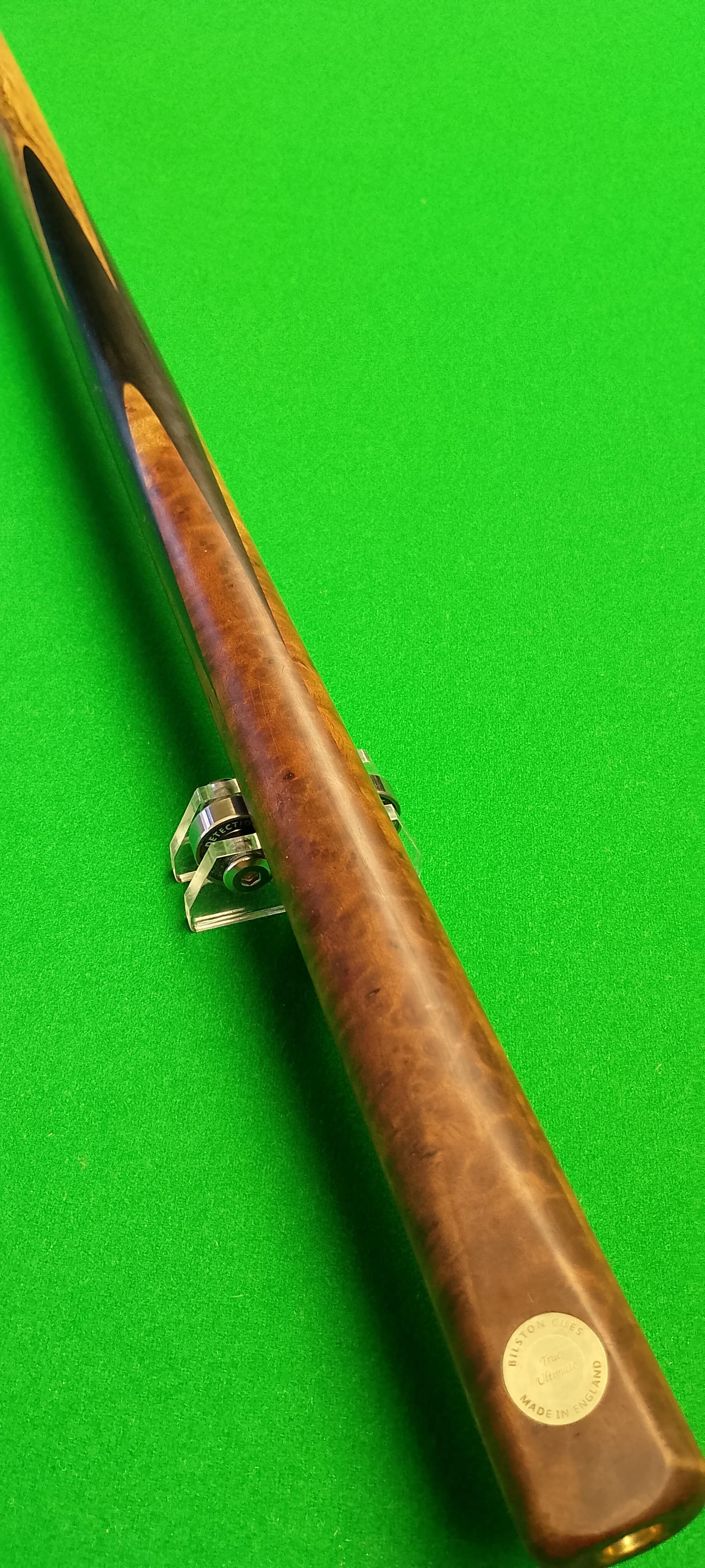 True Ultimate Bilston Cues, Camphor Burl (No.3)