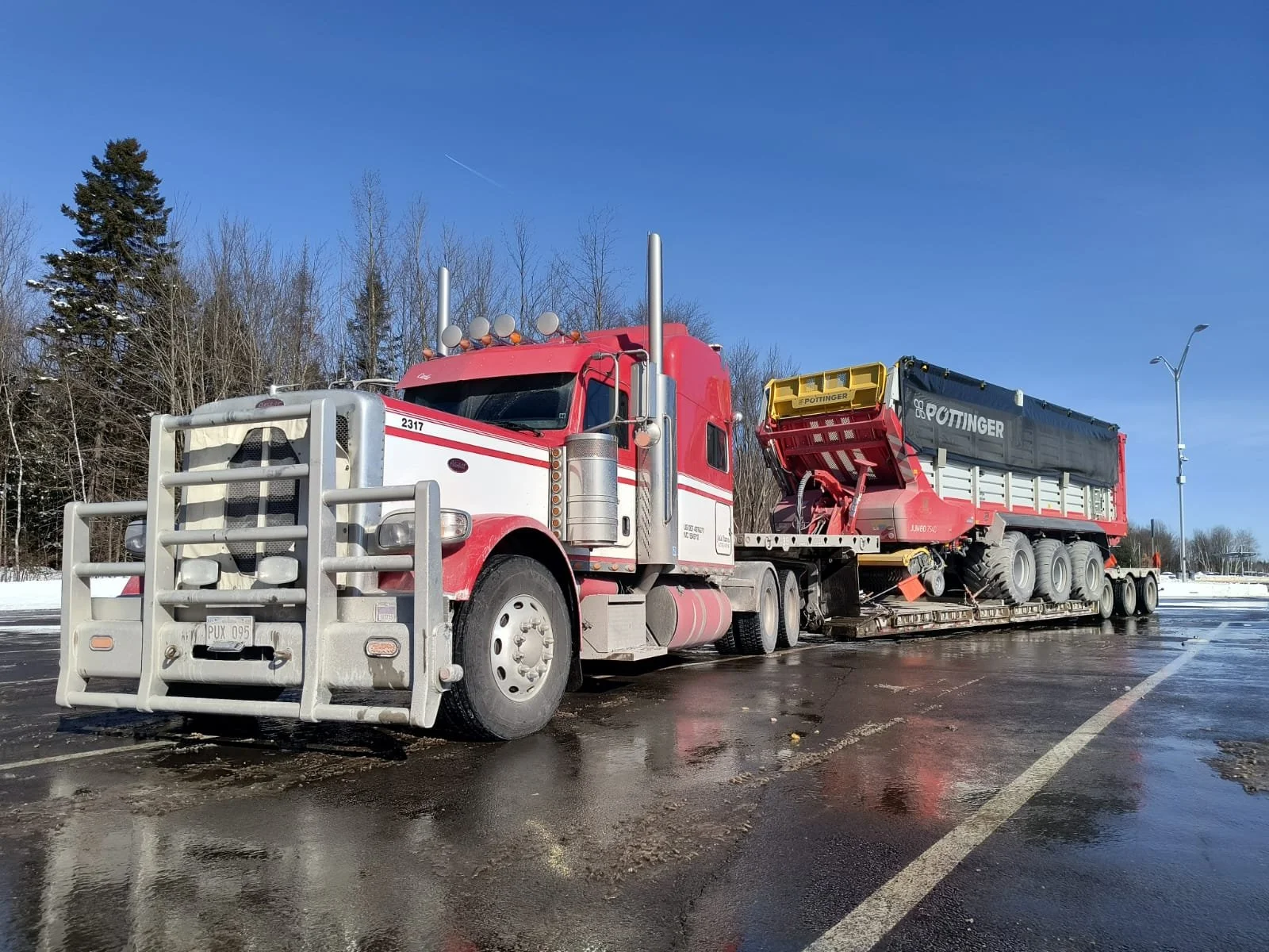 Silage trailer to Manitoba