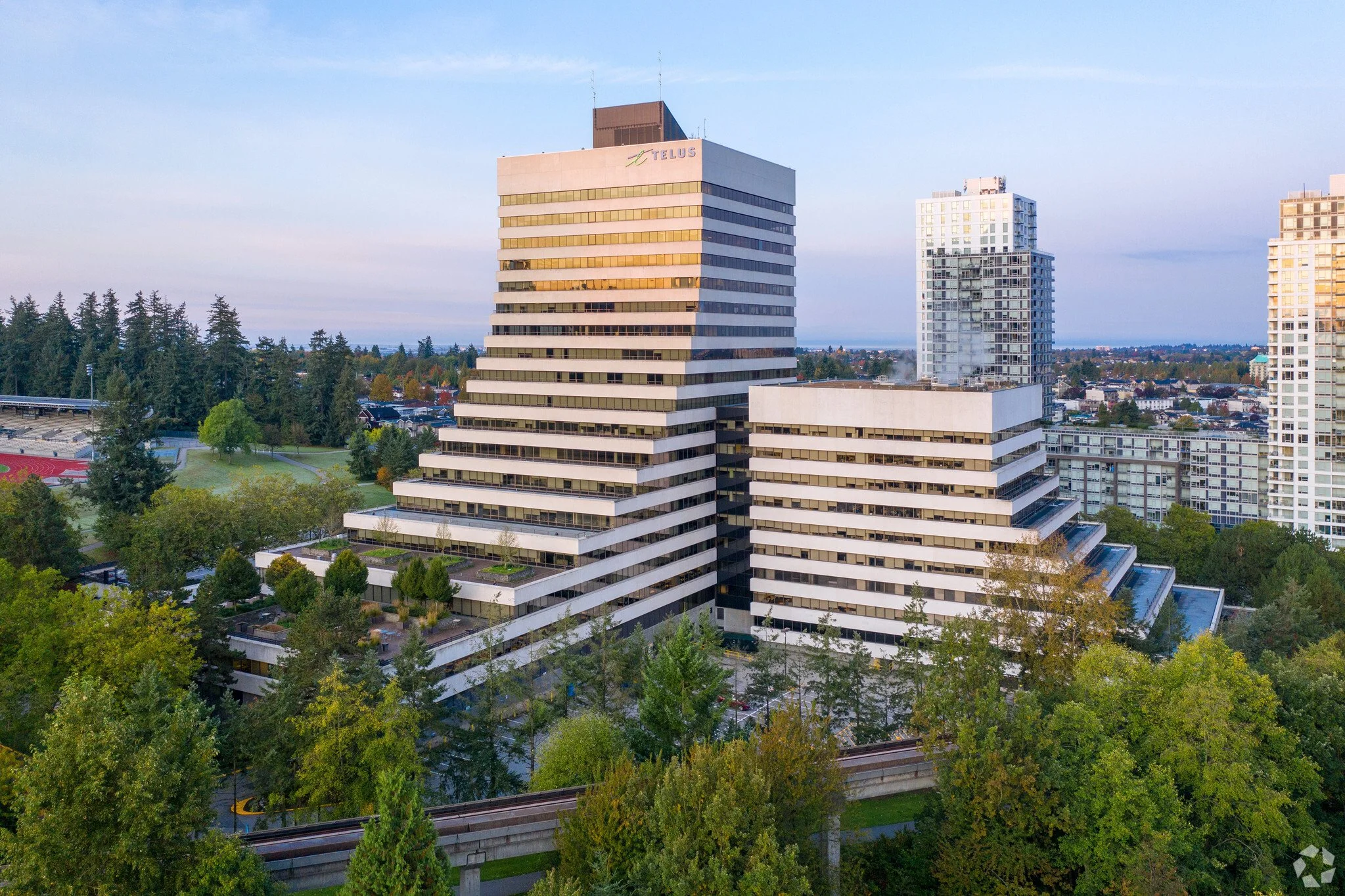 TELUS - 3777 Kingsway 3.jpg