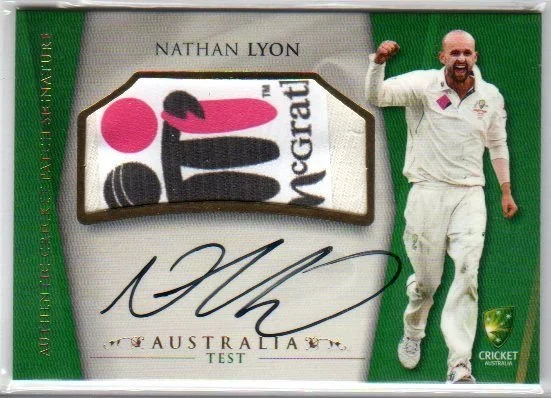 2016-17_tap_n_play_cricket_nathan_lyon_patch.jpg