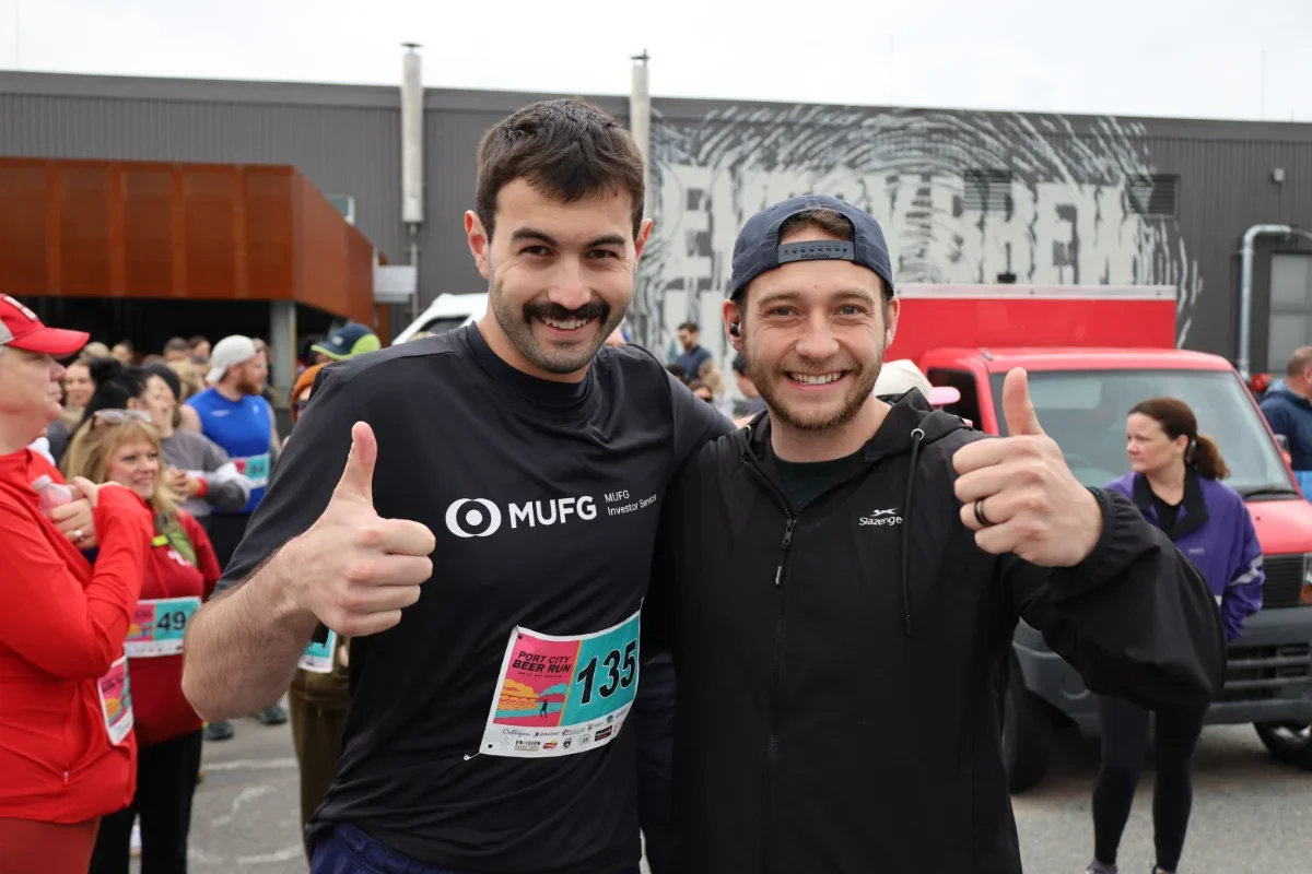 Photo of two people before the run
