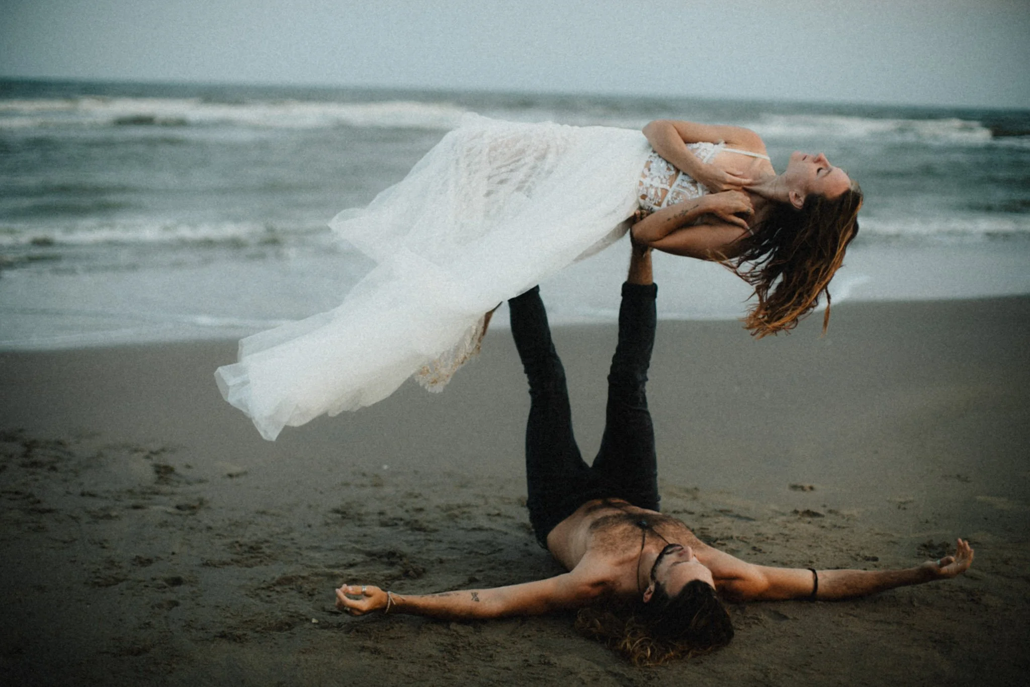  Wedding Fotoshooting silkyrontheroad Beach.jpg