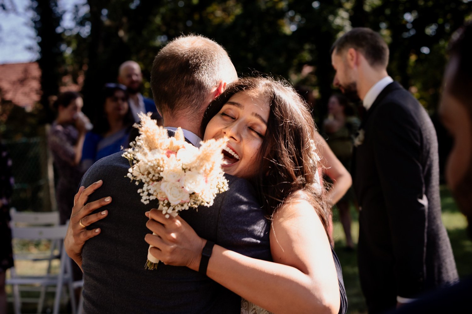 Hochzeit im Schlosspark Ostrau mit Tobi und Sukanya - 9.jpg