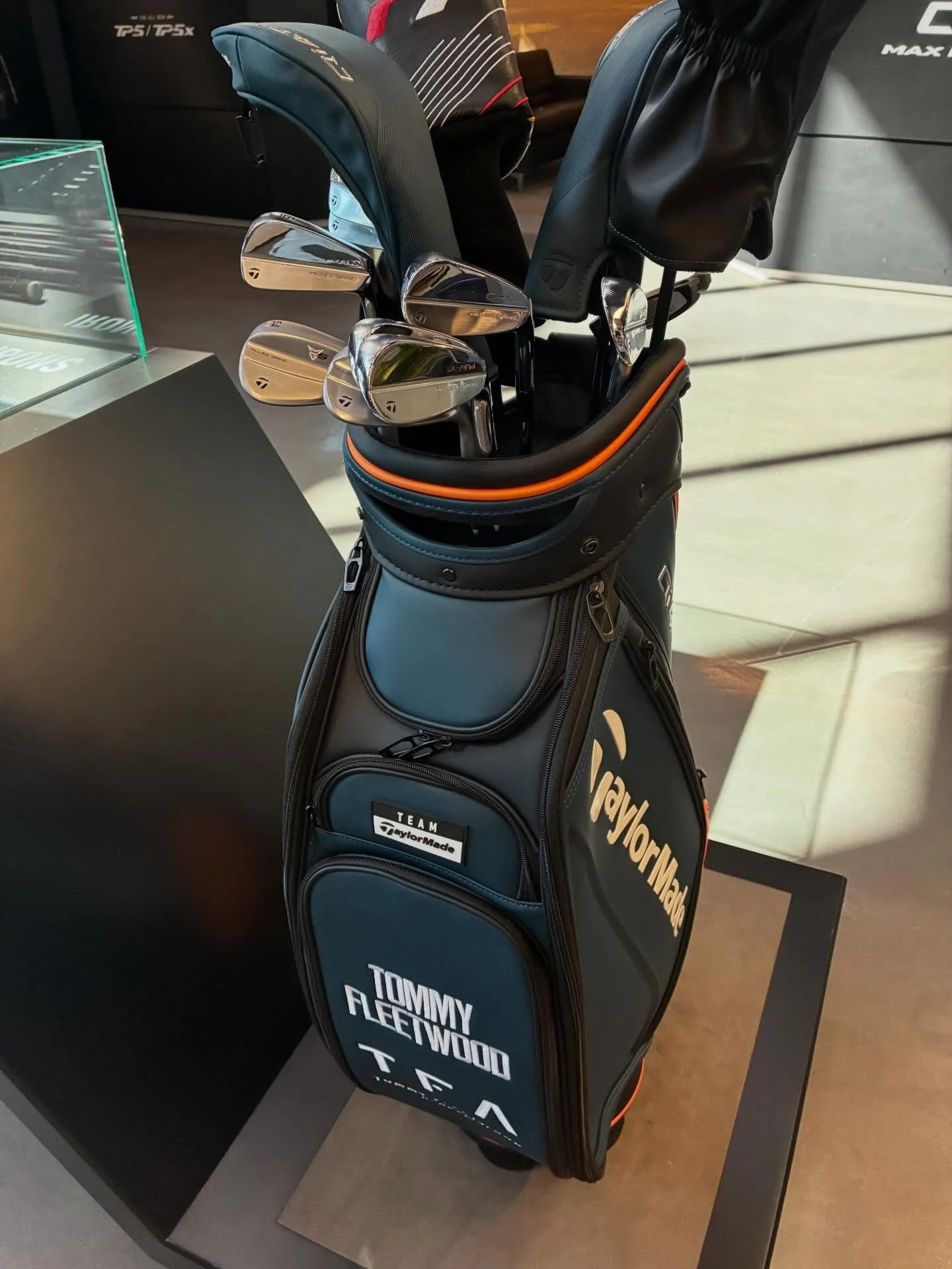 When you walk through the front door of TaylorMade 🇺🇸 and it&rsquo;s full of 🇪🇺 🟡🔵 #teameurope