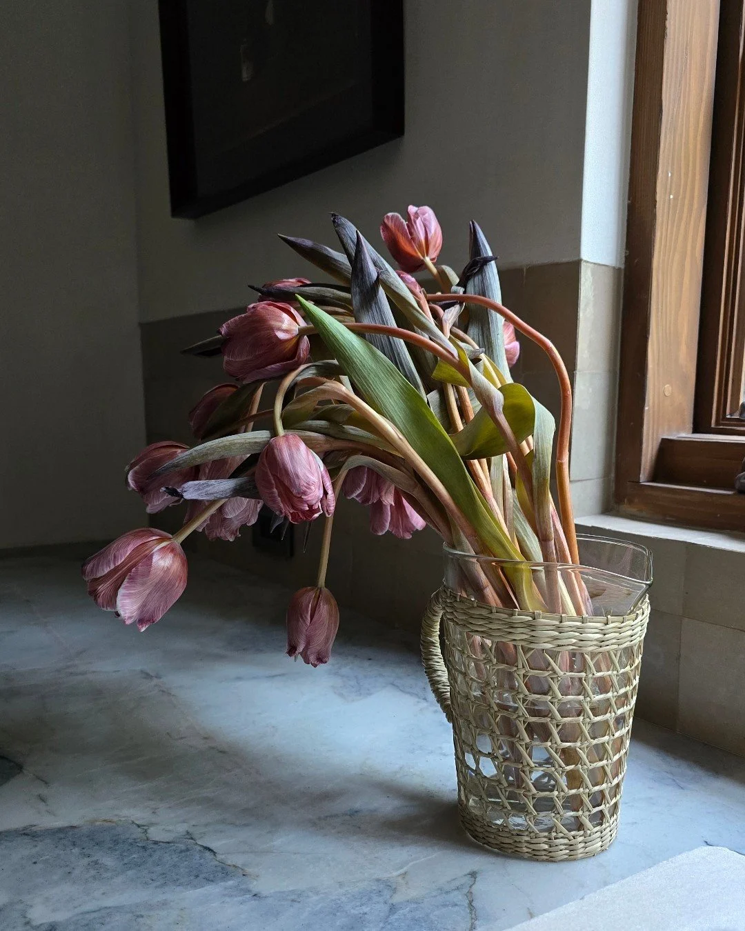 Fresh flowers always.

Styling by: Riccio Vidaurre Design
Floral: @Formedfauxreal

#Freshflowers #Interiorstyling
