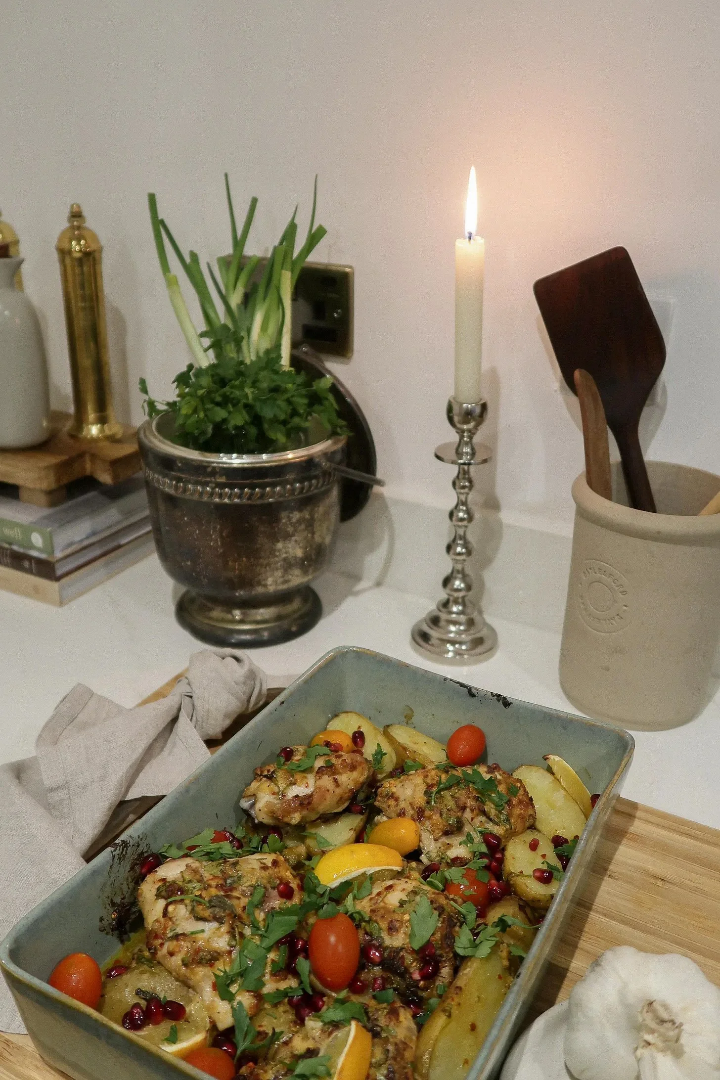 MEDITERRANEAN INSPIRED ONE-PAN CHICKEN