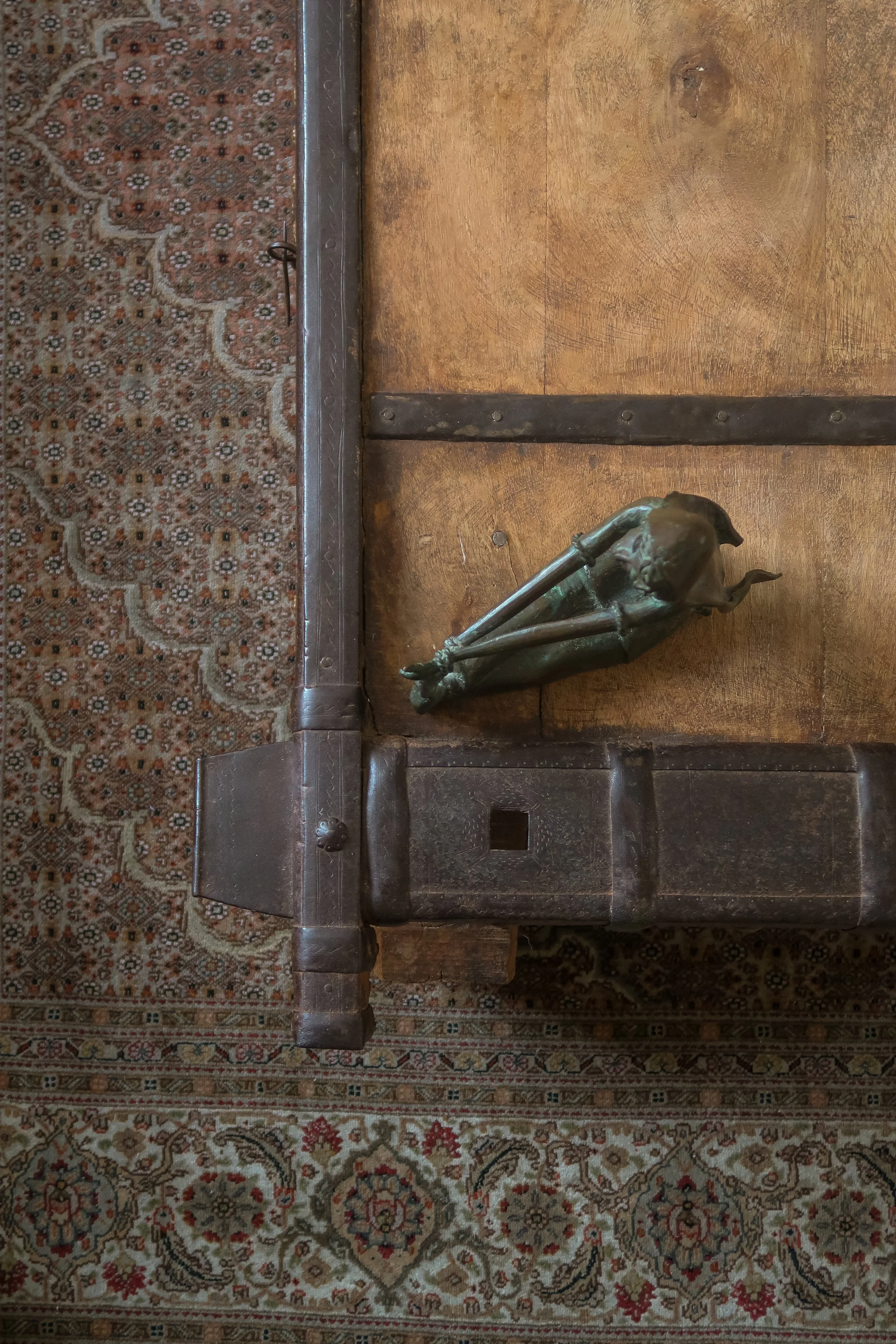 BUCKINGHAMSHIRE FLAT