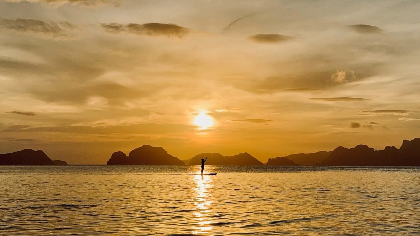 Poopies &amp; The Philippines 🐶🌊