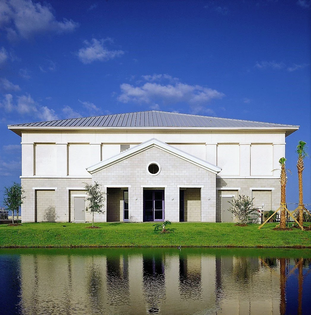 4 - end elevation.jpg