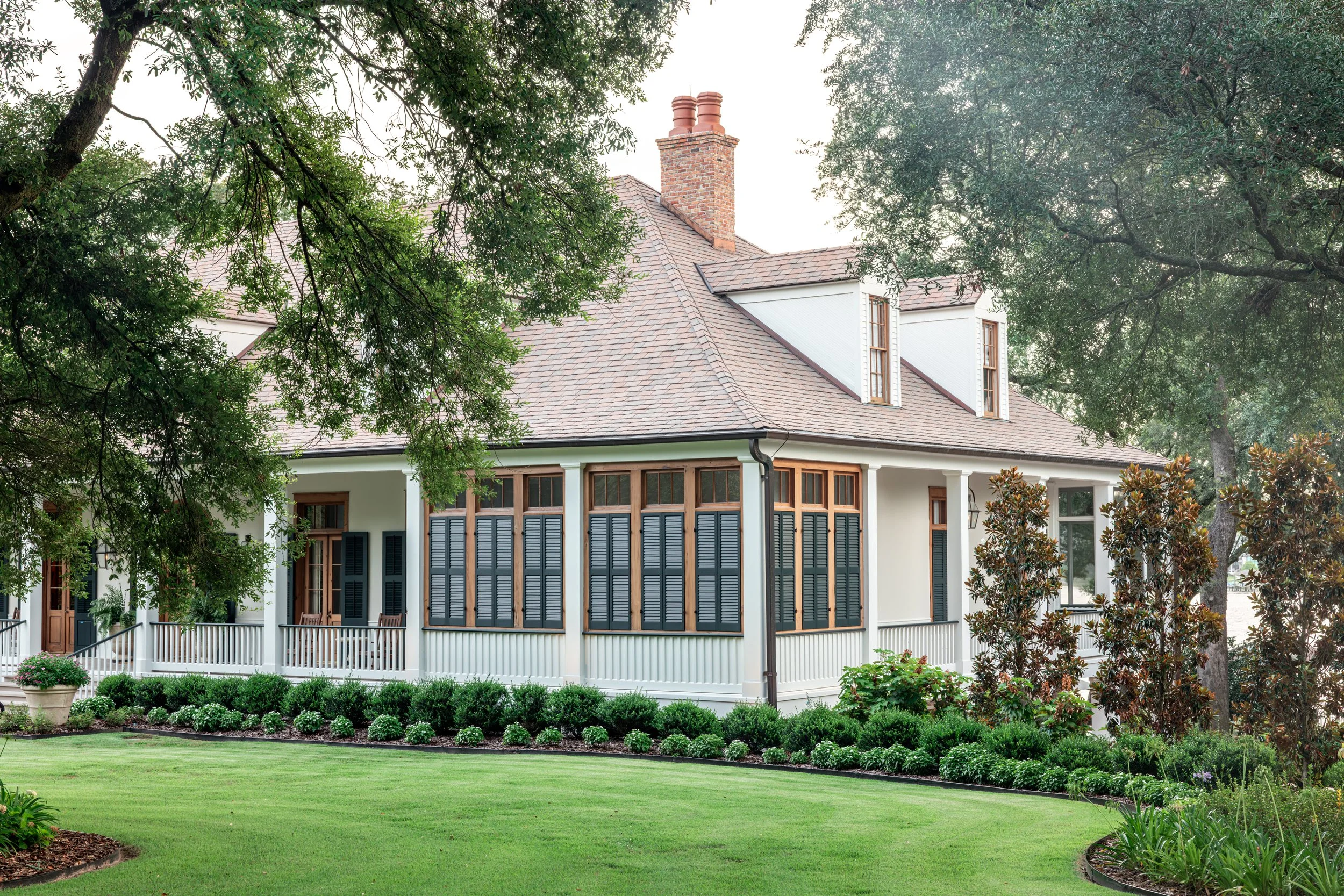 NickPicaDesignsBayouBlvdLauraRowePhotographyJulialakeGraham-15.jpg