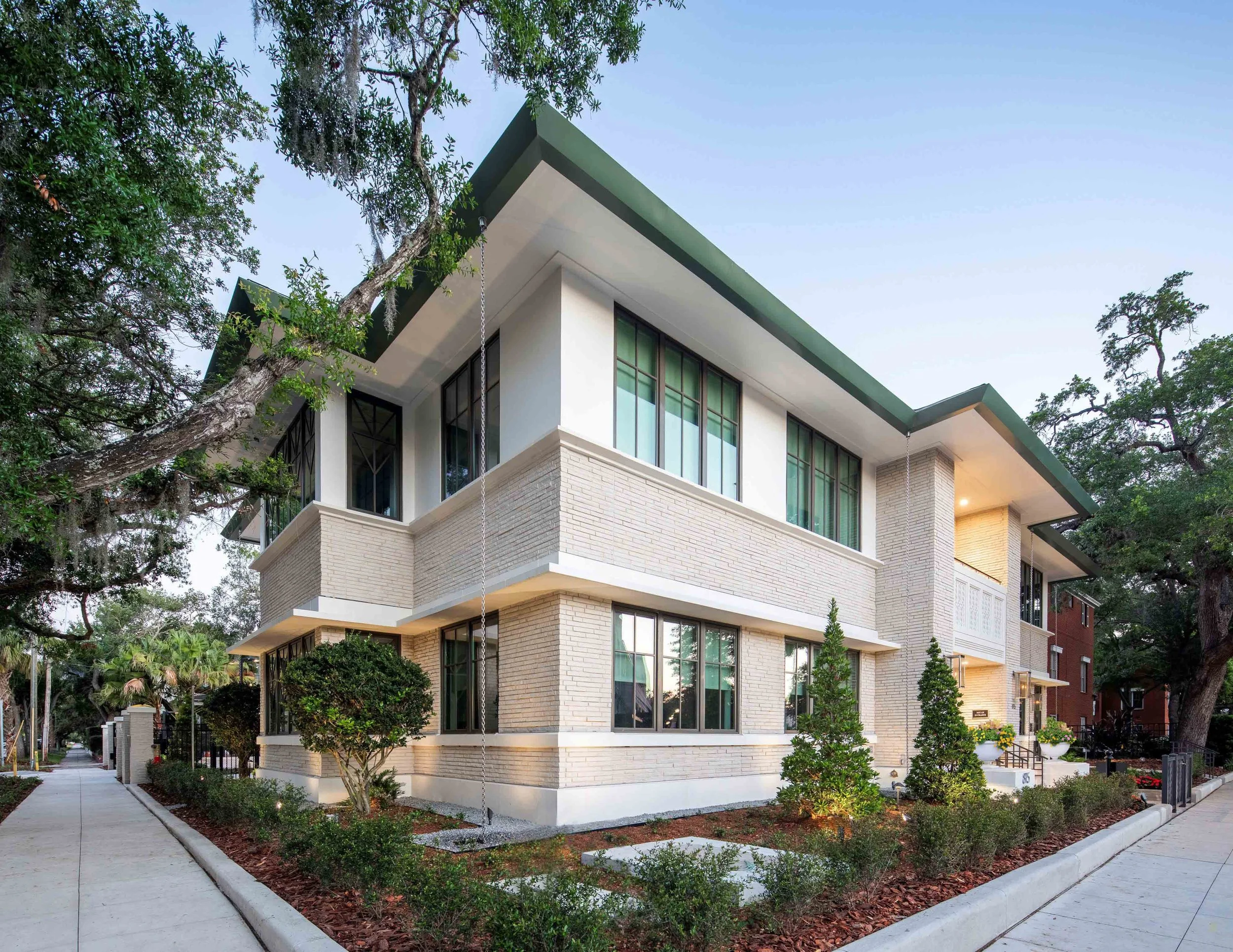 HydeParkBuilding_013 EDIT 3.jpg