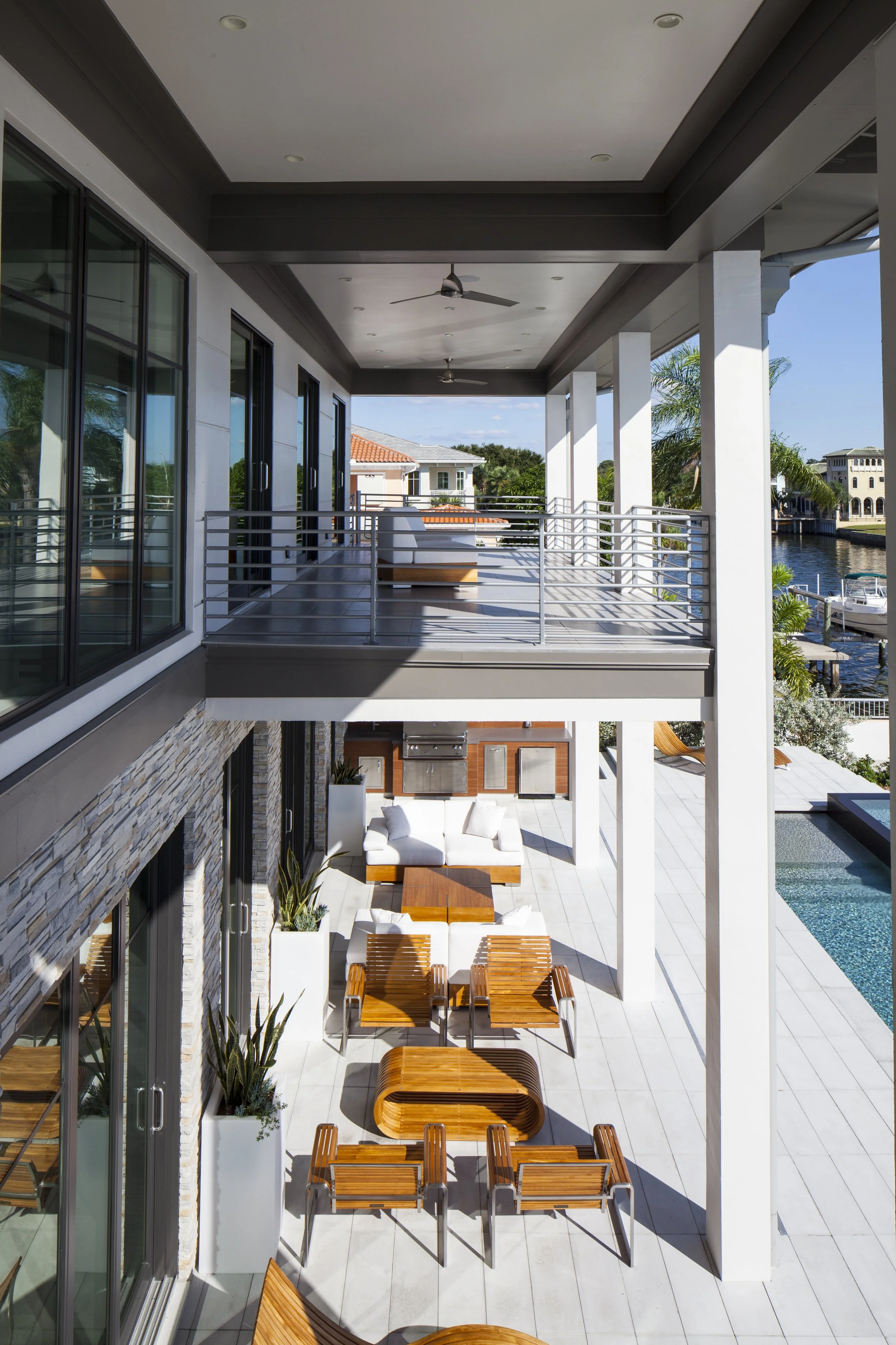 IMG_9643 TerrBal FrmWindow.jpg