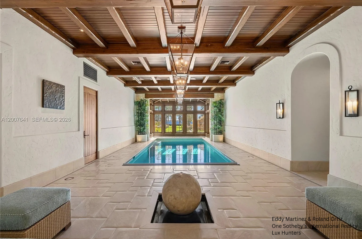 50 - Indoor Pool (Black Text).png