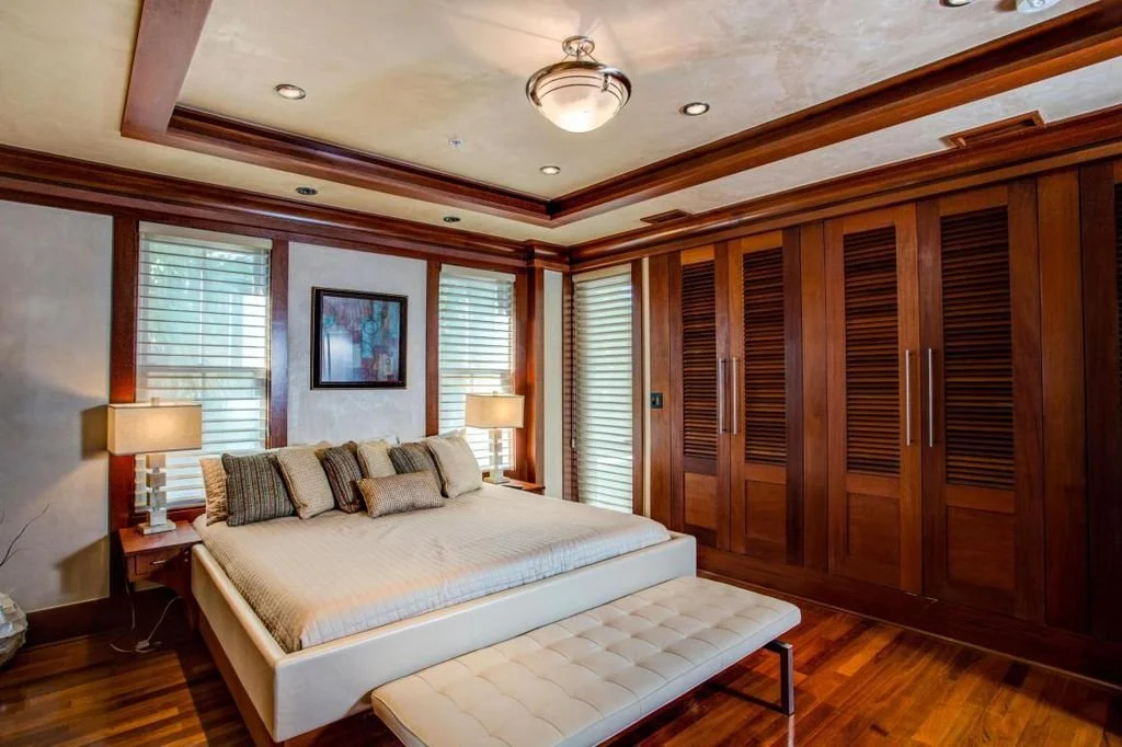 O - Olympia_Bedroom.jpg