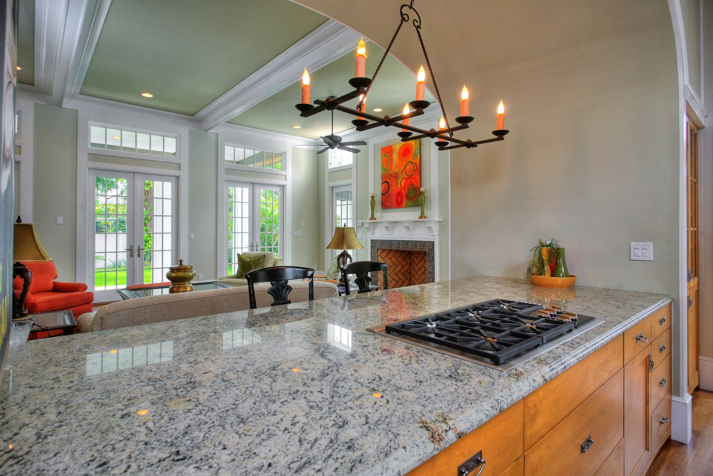 Photos from Realtor Julie Luxe 011.jpg