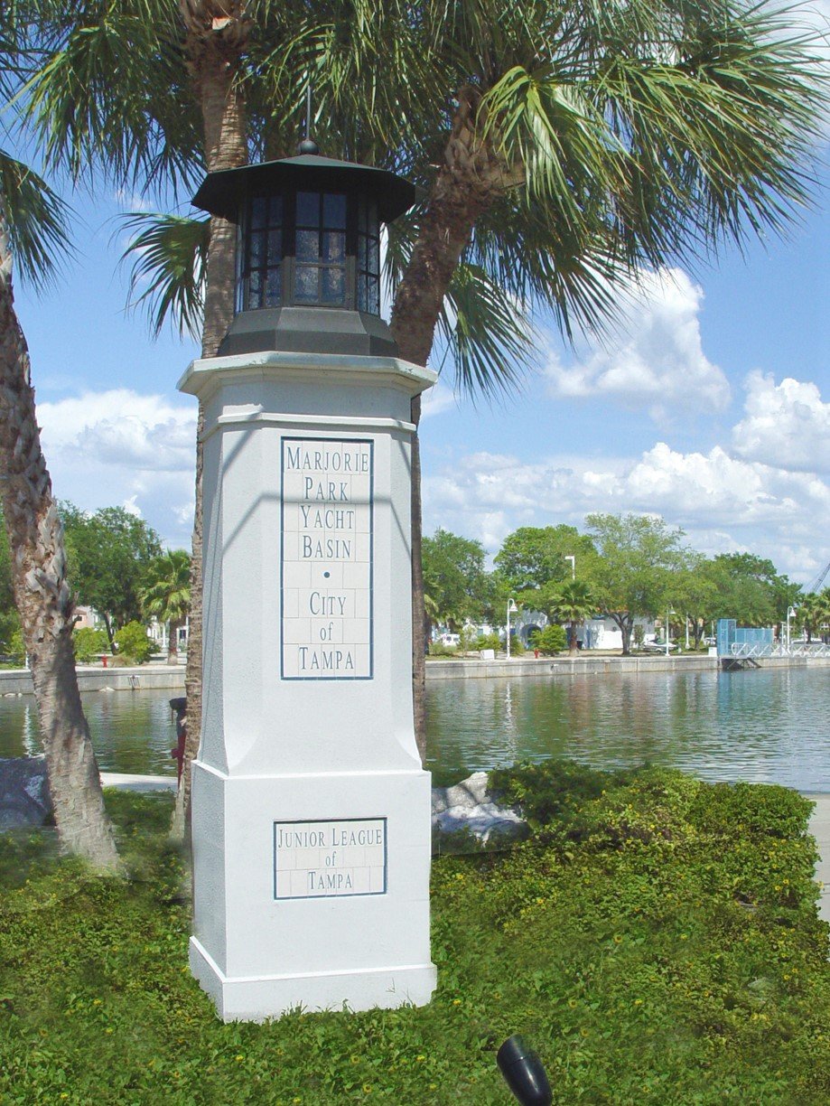 G - mpm entrance tower light.jpg