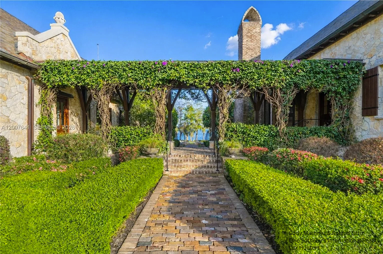 39 - Floral Walkway (Black Text).png