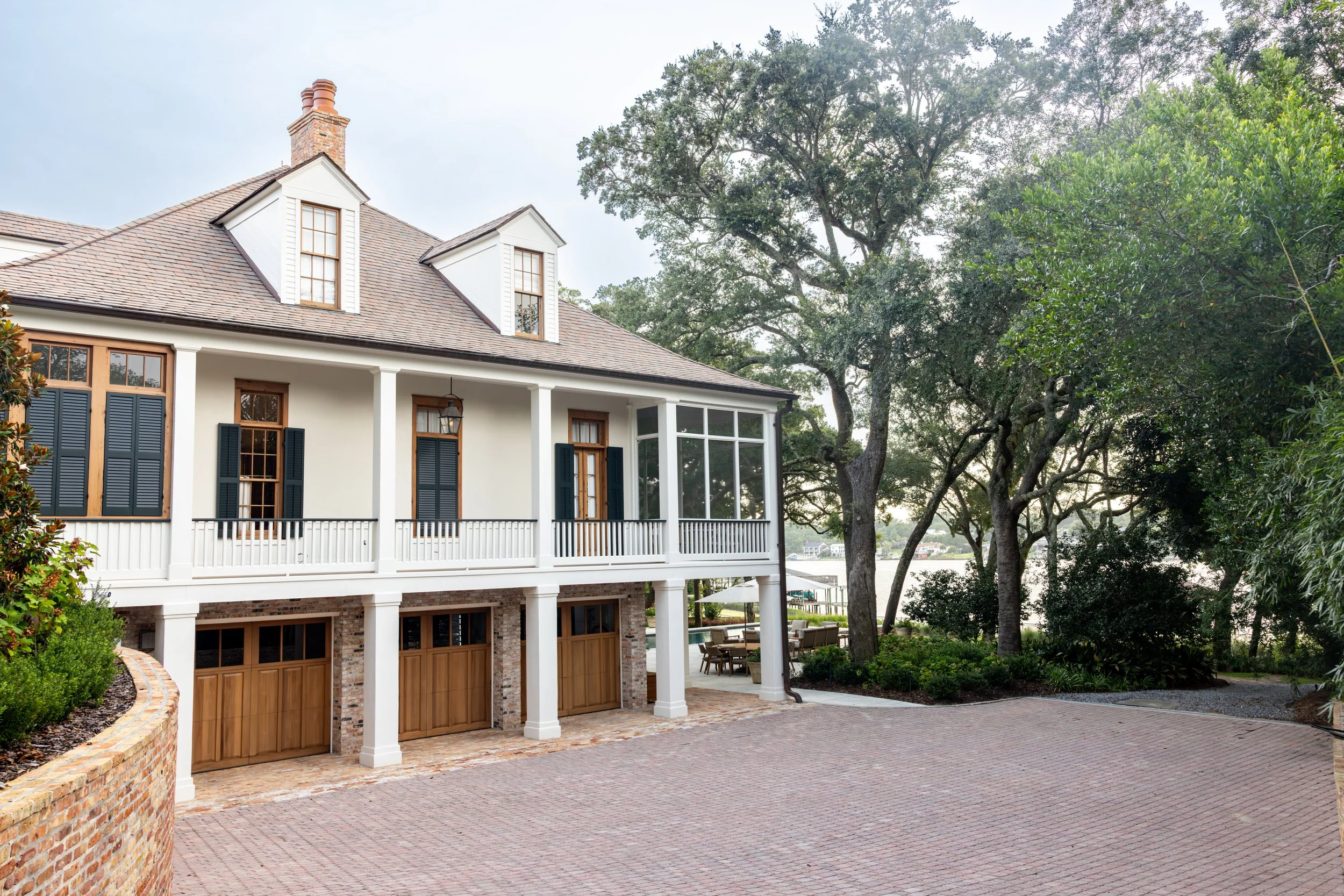 NickPicaDesignsBayouBlvdLauraRowePhotographyJulialakeGraham-13.jpg