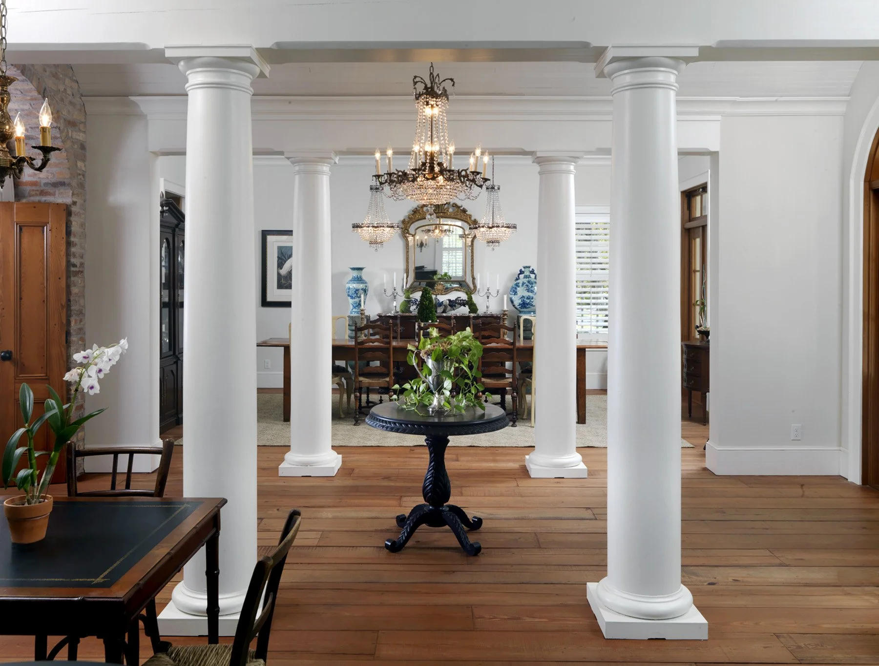 Dining roomA (Small).jpg