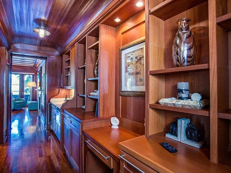 H - Olympia_Interior DetailI.jpg