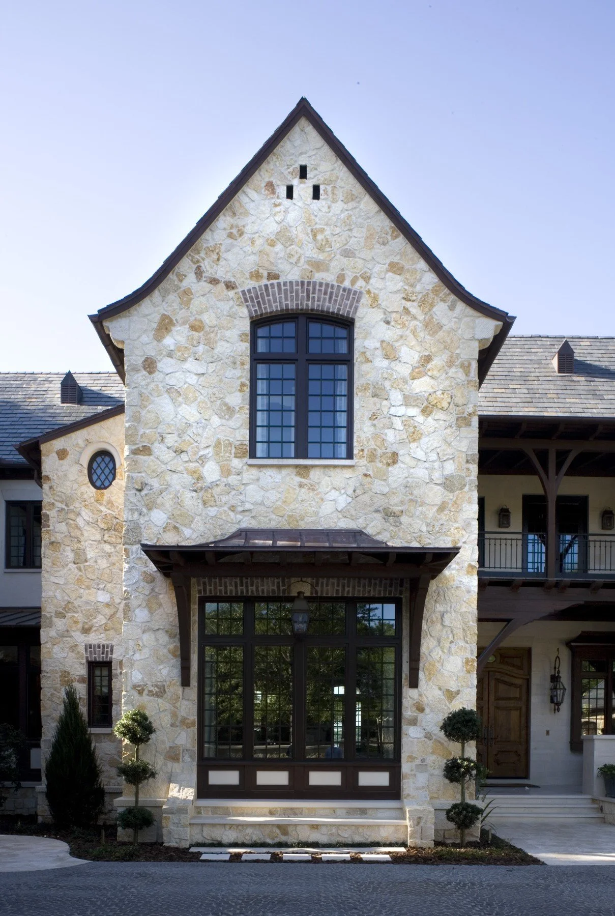 front detail vertical.jpg