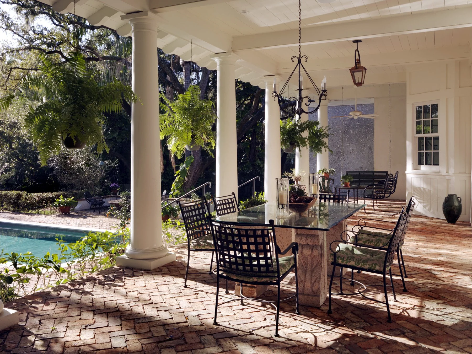 East patio 1A (Small).jpg