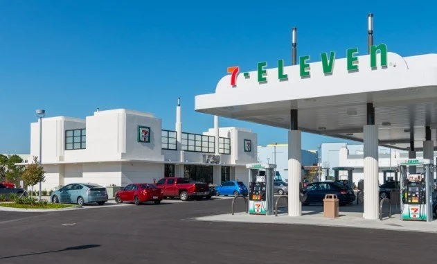 B - 711_daytime west.jpg