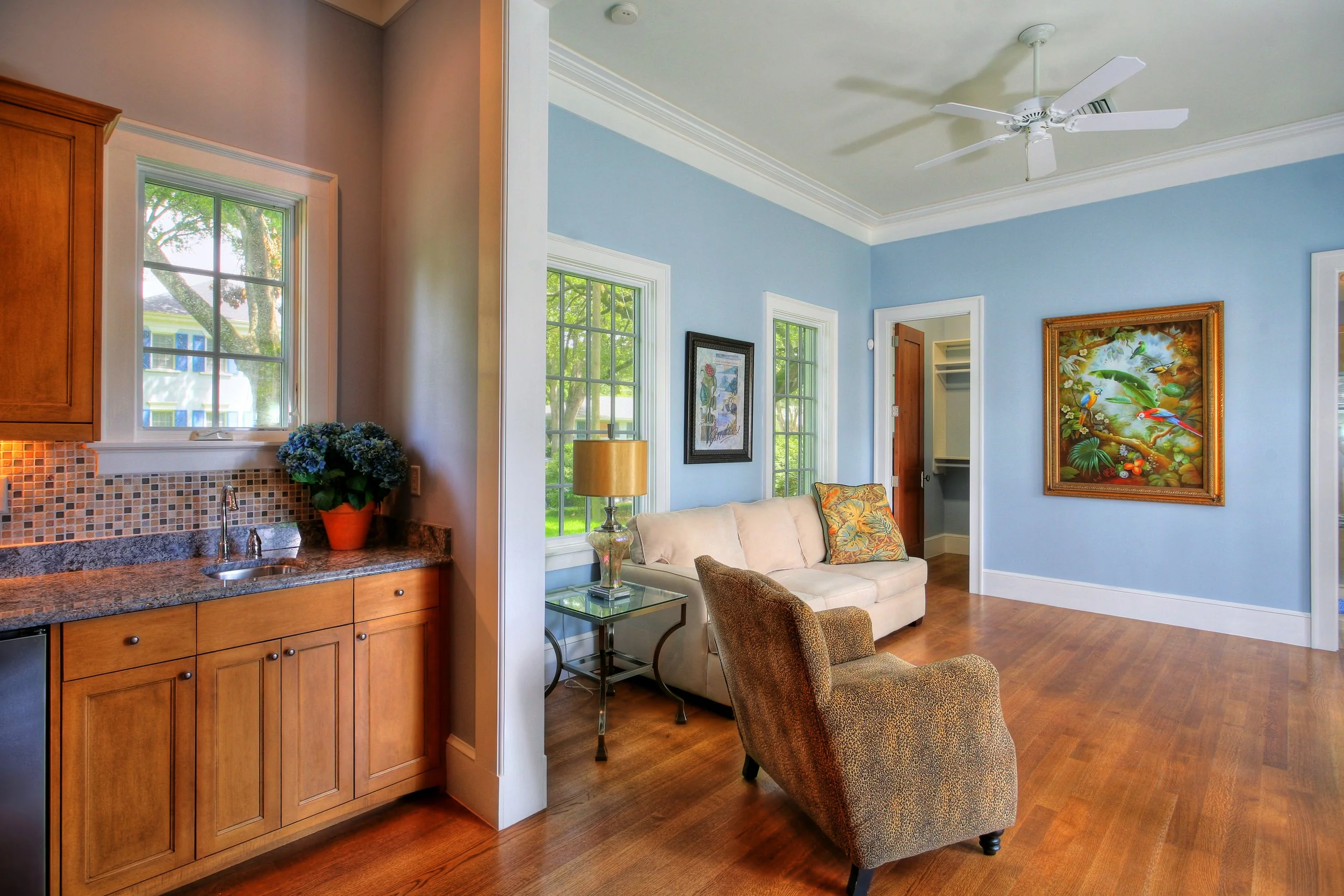 Photos from Realtor Julie Luxe 029.jpg