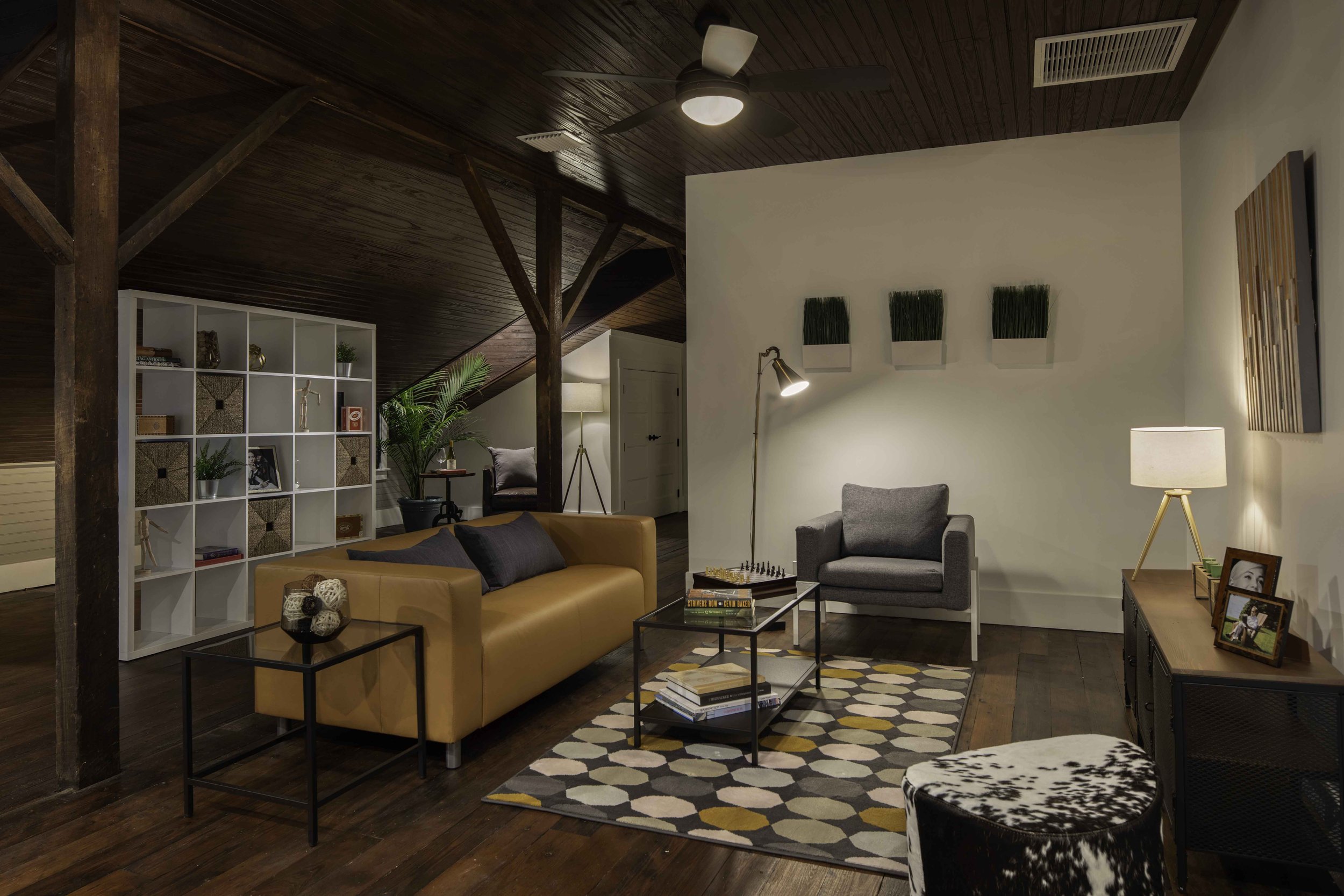 I - Oliva_Upper Floor.jpg