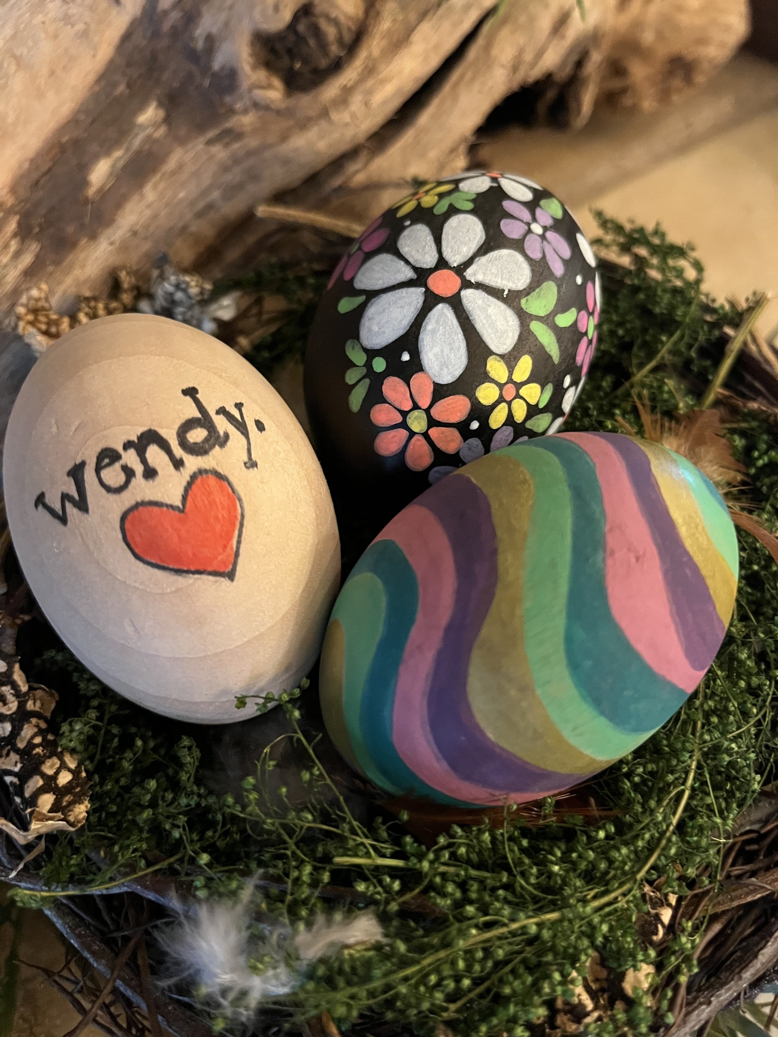 Wooden Eggs Painting Workshop