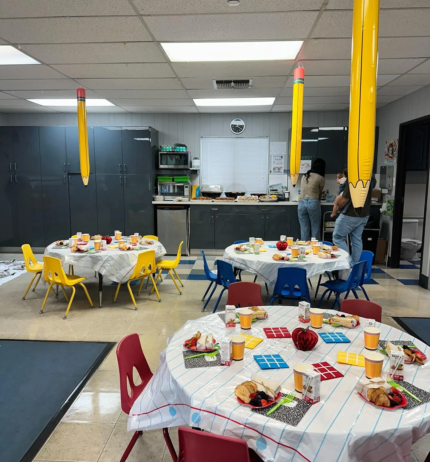 ✨ What a wonderful way to end the week! ✨

Our Pre-K friends in Room 4 &amp; Room 5 celebrated with Back-to-School parties 🎉 Parents had the chance to connect with one another, enjoy some rug time activities, and share in the excitement of a brand-n