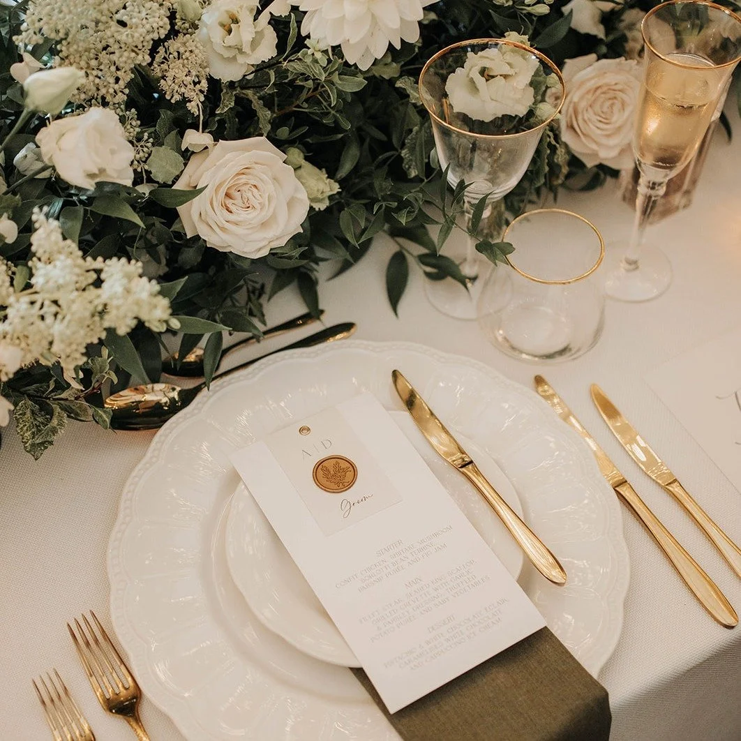 Annie + Dan at the beautiful Wasing Park!
Opting for the Haze collection with added gold wax seals on their menus and ribbons to the invitation suite. Using a neutral and off white palette which matched their gold, olive and nude decor and florals
V