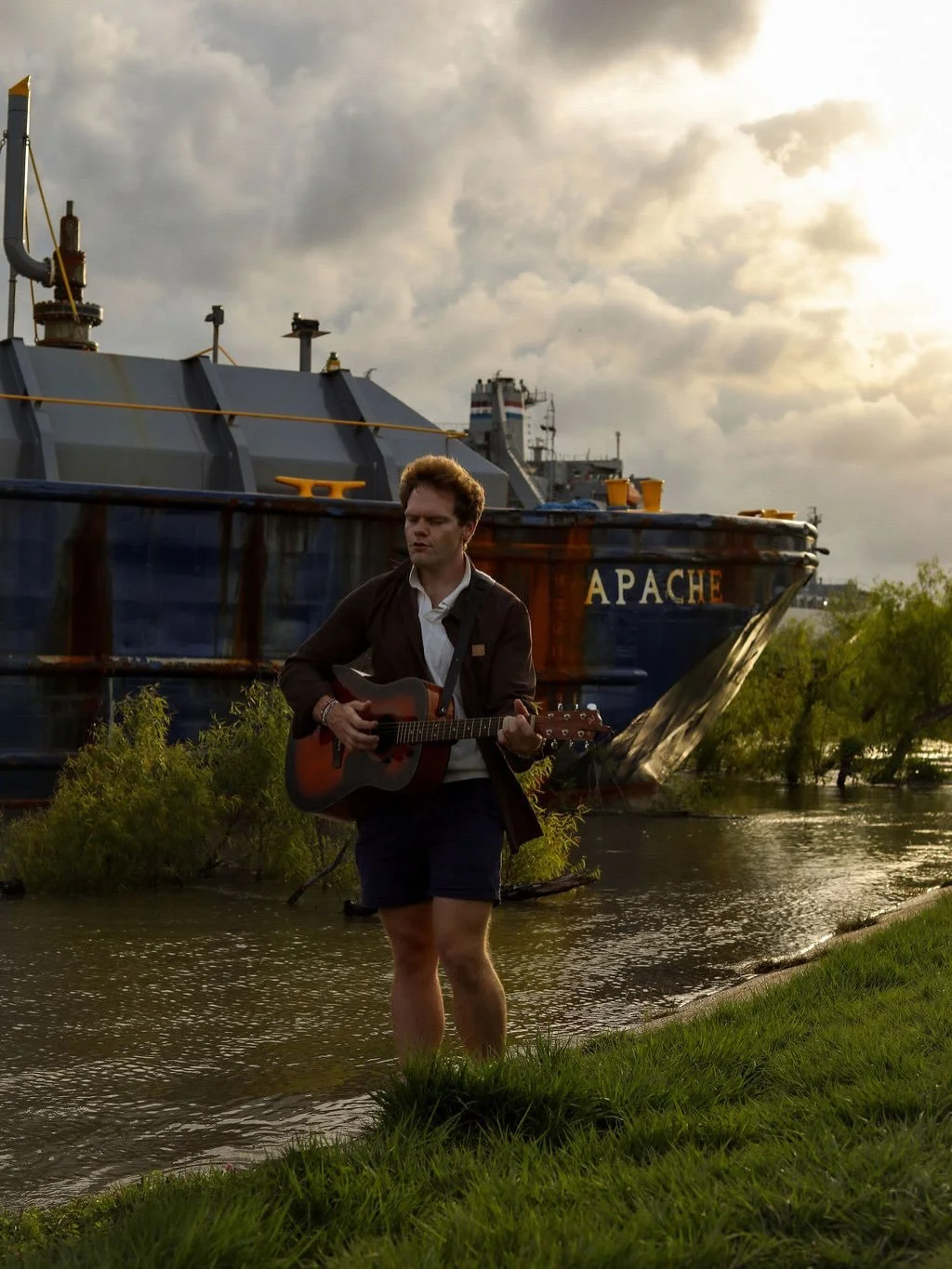 &ldquo;Life has been nothing short of surprises lately. I&rsquo;m learning to love life, but also understand what makes me love it, simply by acknowledging when I am feeling happy or fulfilled without the art of justification. 

First, let me describ