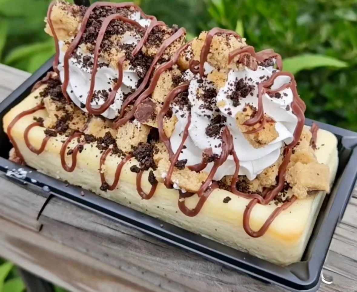 Vanilla Cheesecake w/ Cookie Monster