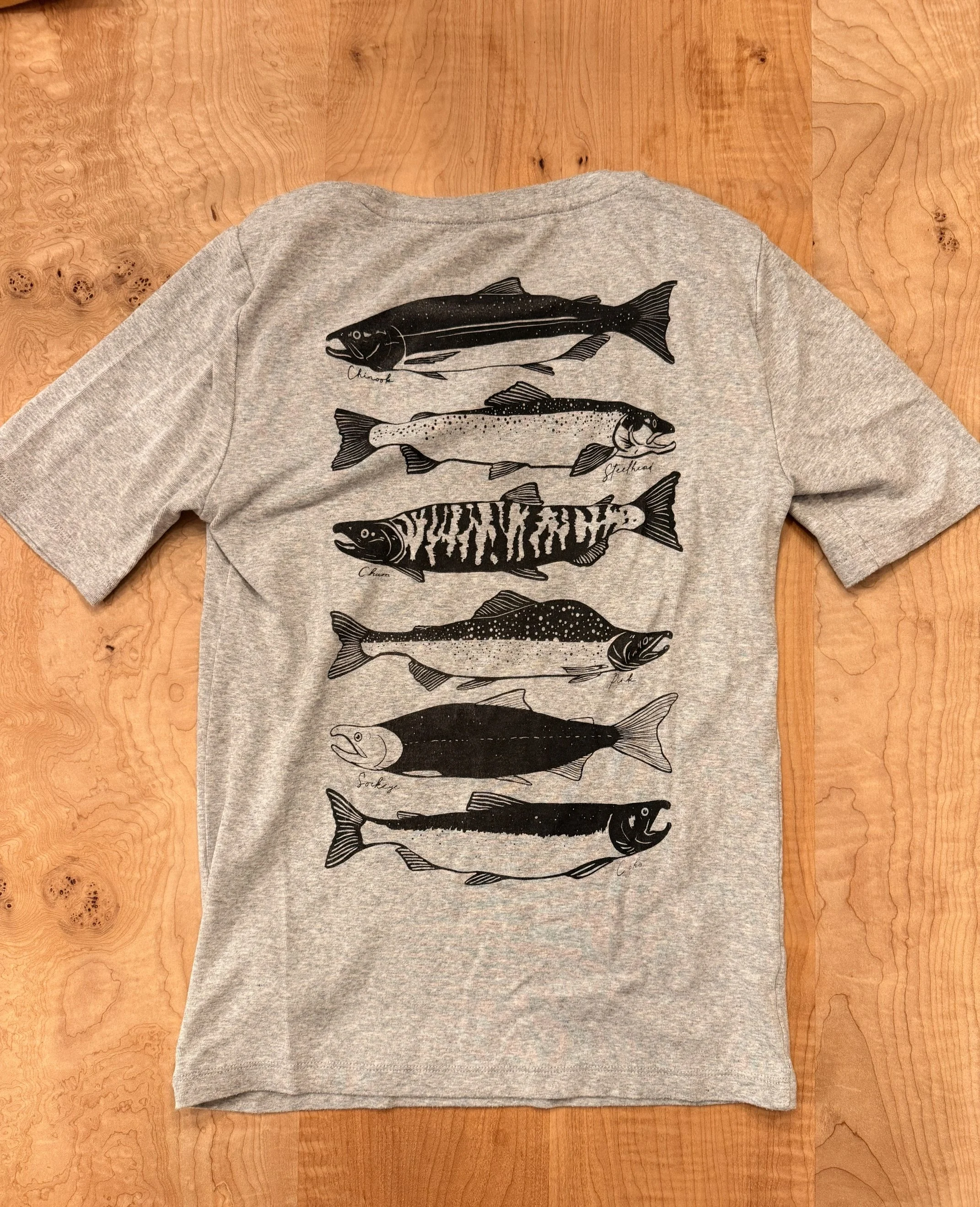 Lightly Used Medium Short Sleeve Fish Design Shirt