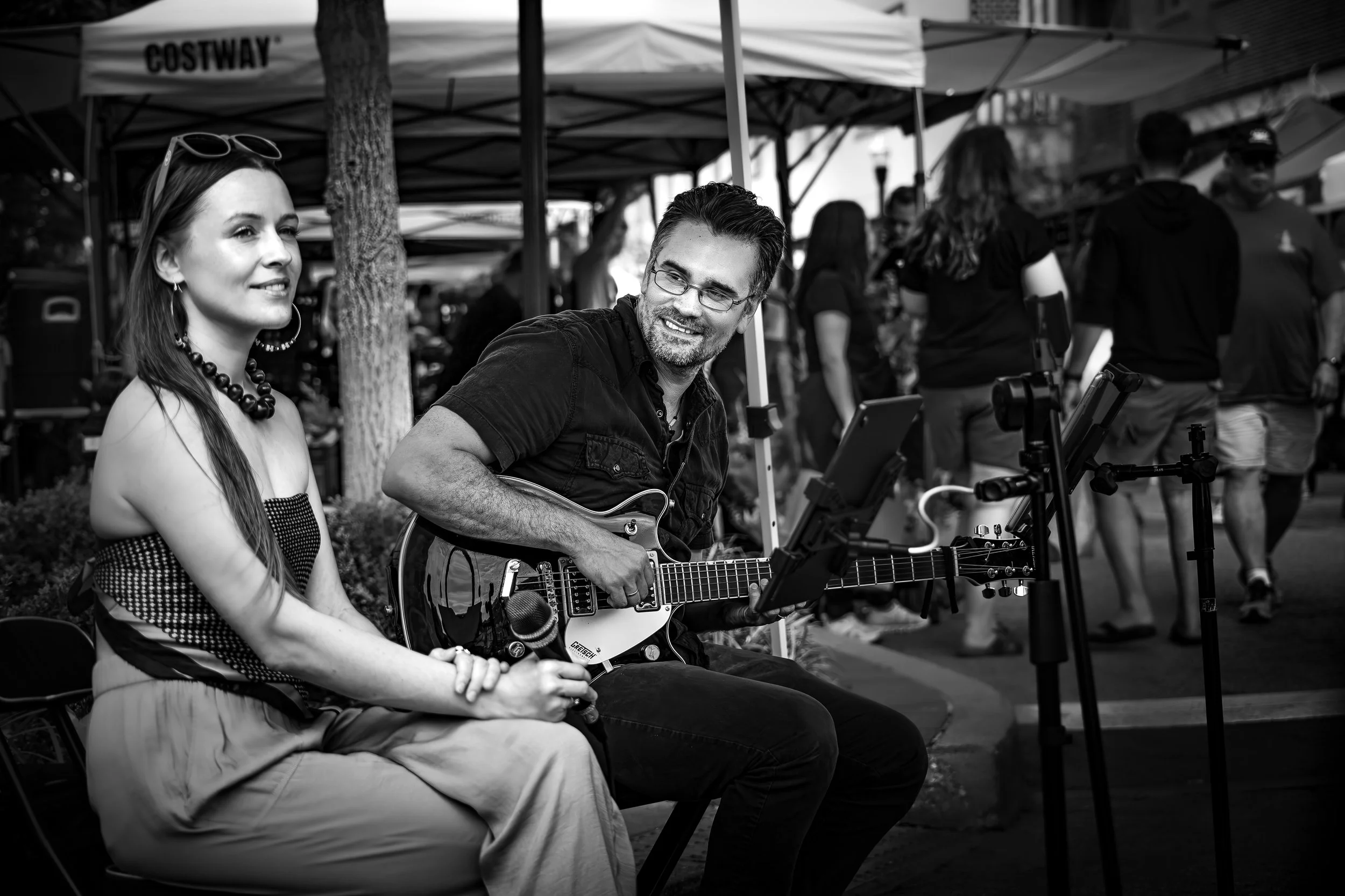 Market Musicians