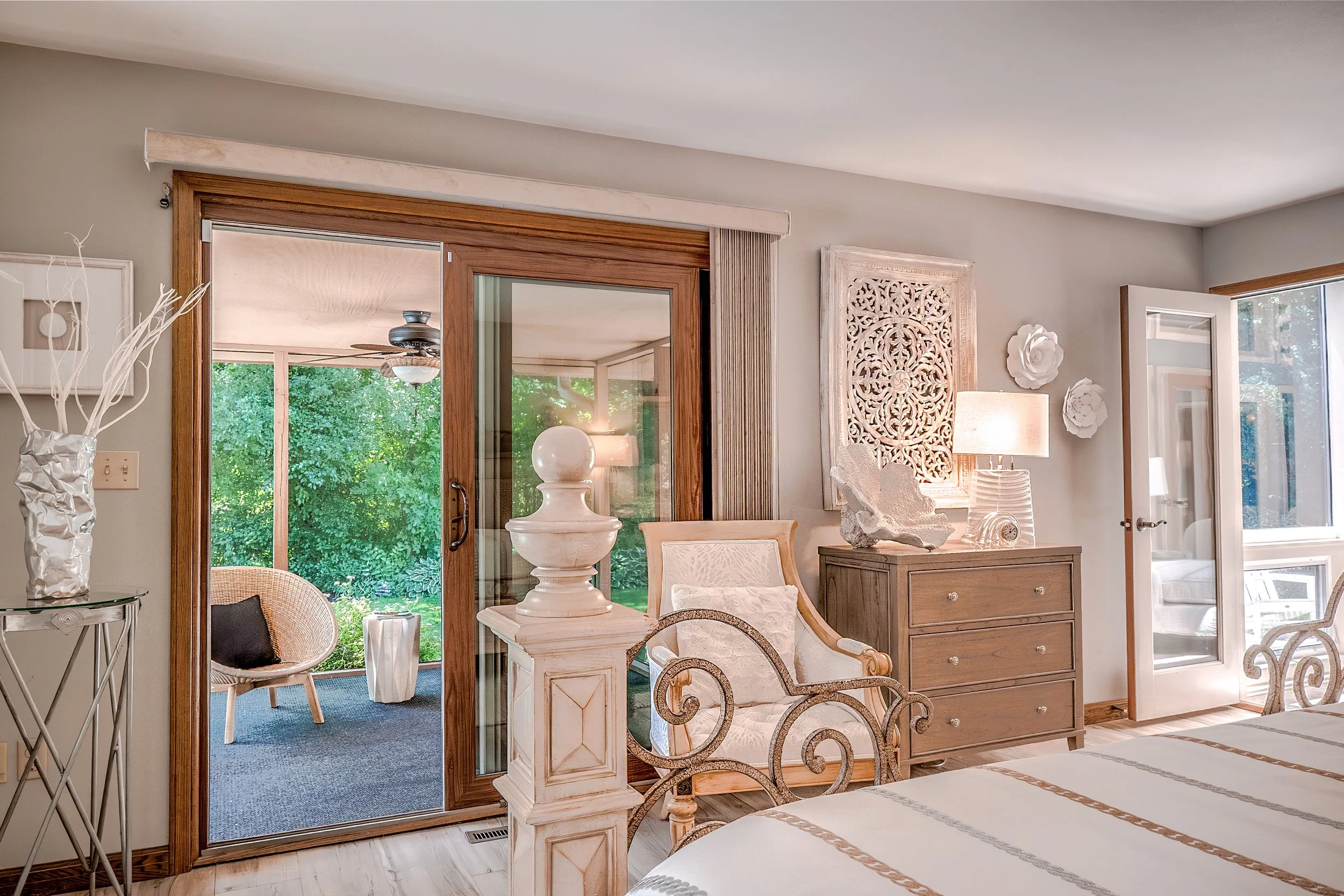 hamer_visuals-editorial_portrait_photography-oconomowoc_wi-25-07-july-double_g_interiors-DSC1770.jpg