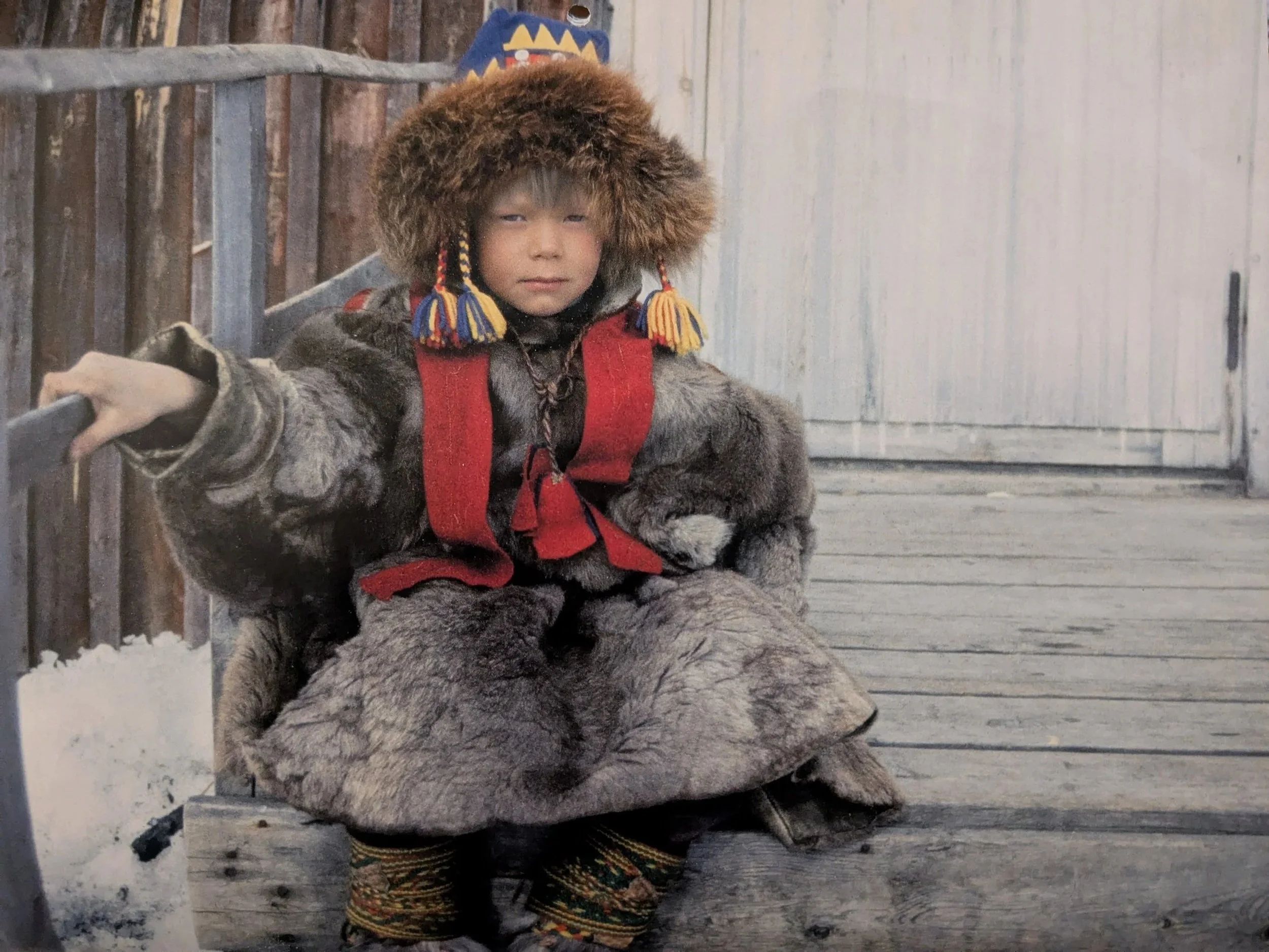 Jouko lapsena Sevettijärvellä. Kuva: Pertti Pelto.