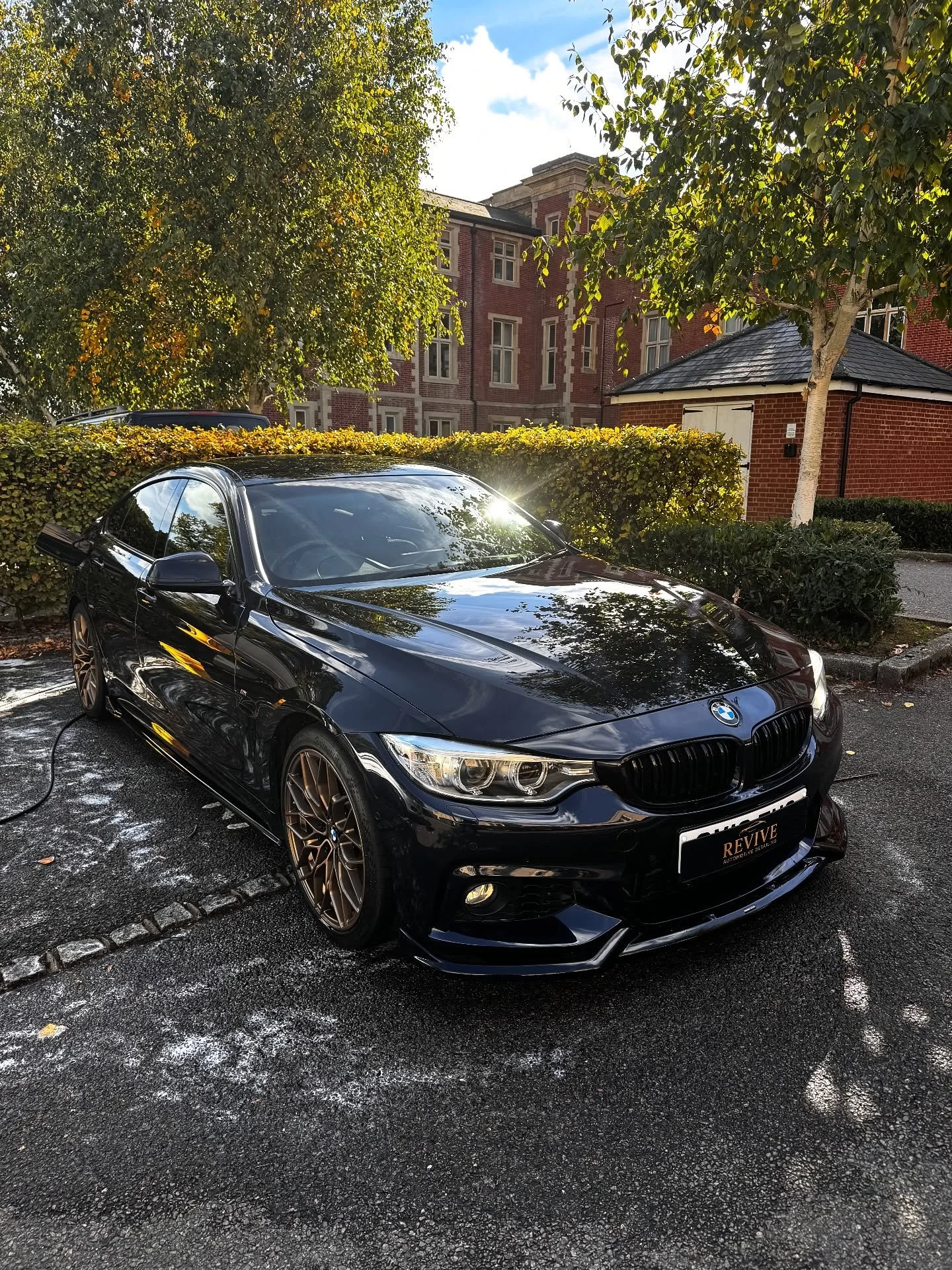 📸 Getting your car ceramic coated before winter is a must!
#ceramiccoatings #luxurydetailing #mobilevaleting #bmw #fyp