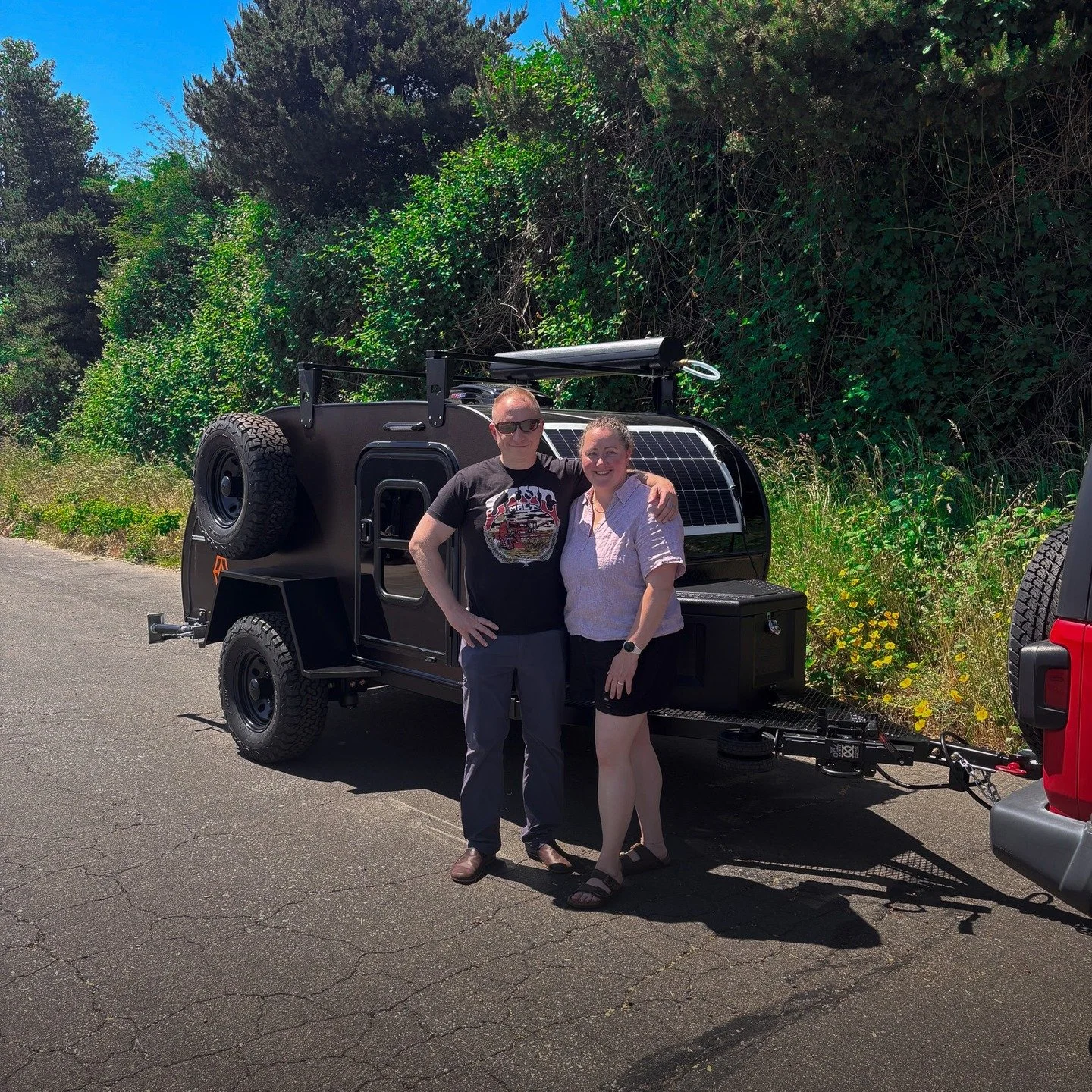 Another Ranger out the door! 

The Freeby family picked up their new Ranger just in time for the 3-day weekend. 

This one came together really nicely with some great upgrades including 200Ah lithium batteries, 200W flexible solar panels, a Propex fu