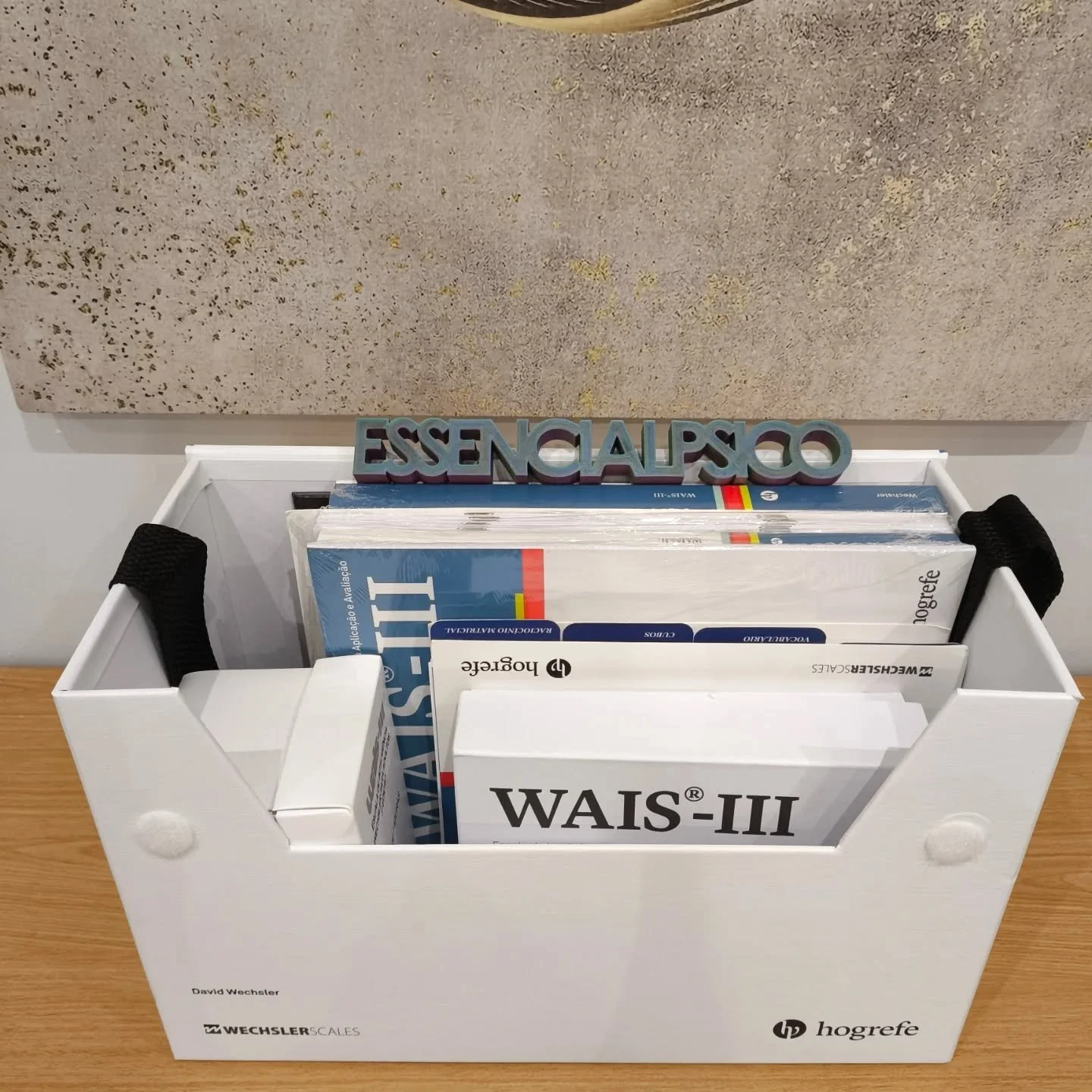 Primeira de uma s&eacute;rie de testes utilizados na EssencialPsico - A Escala de Intelig&ecirc;ncia Wechsler para Adultos &ndash; WAIS III &eacute; um dos mais importantes instrumentos para avalia&ccedil;&atilde;o cl&iacute;nica da capacidade intele