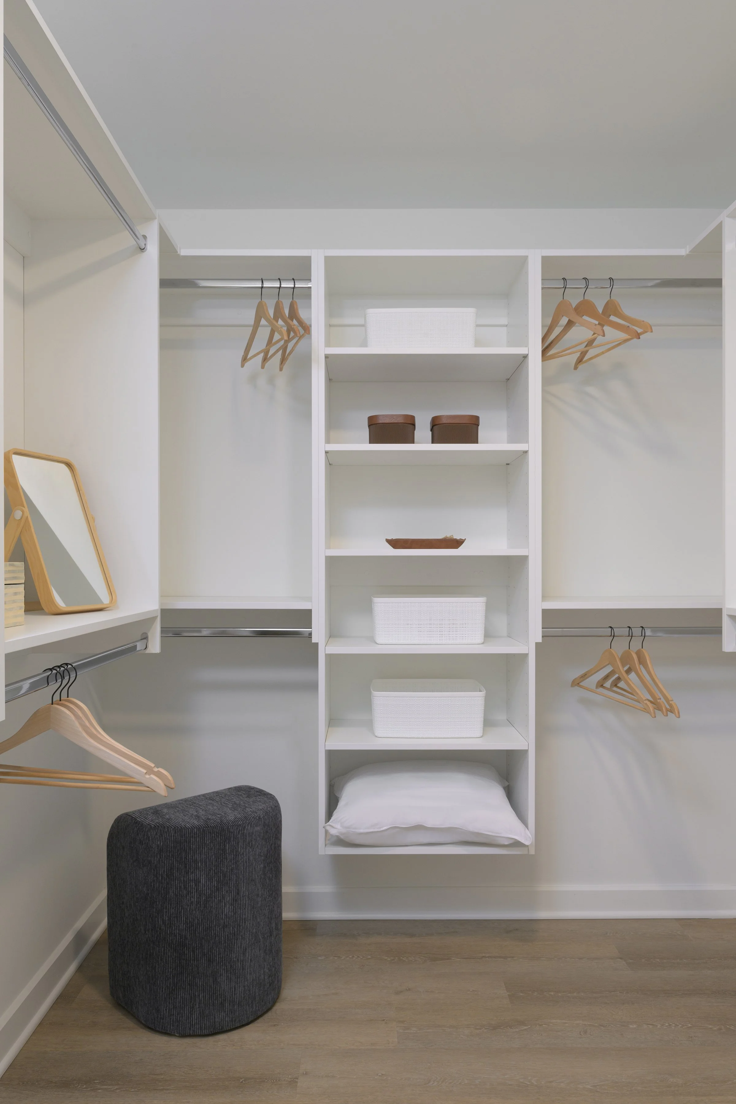  Custom Built Modular Bedroom Closets