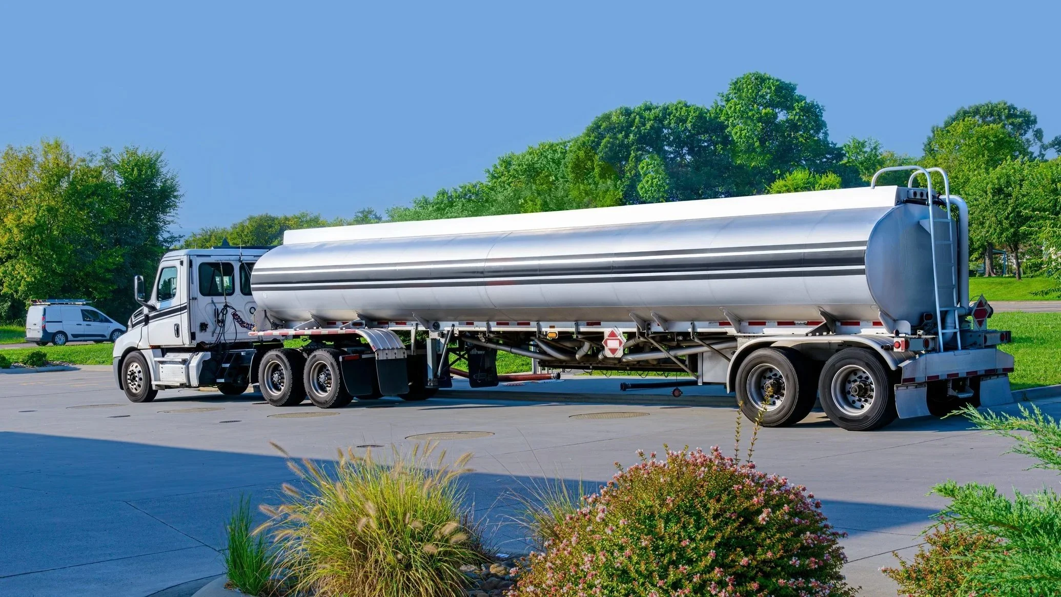 Image 1: Tanker Truck