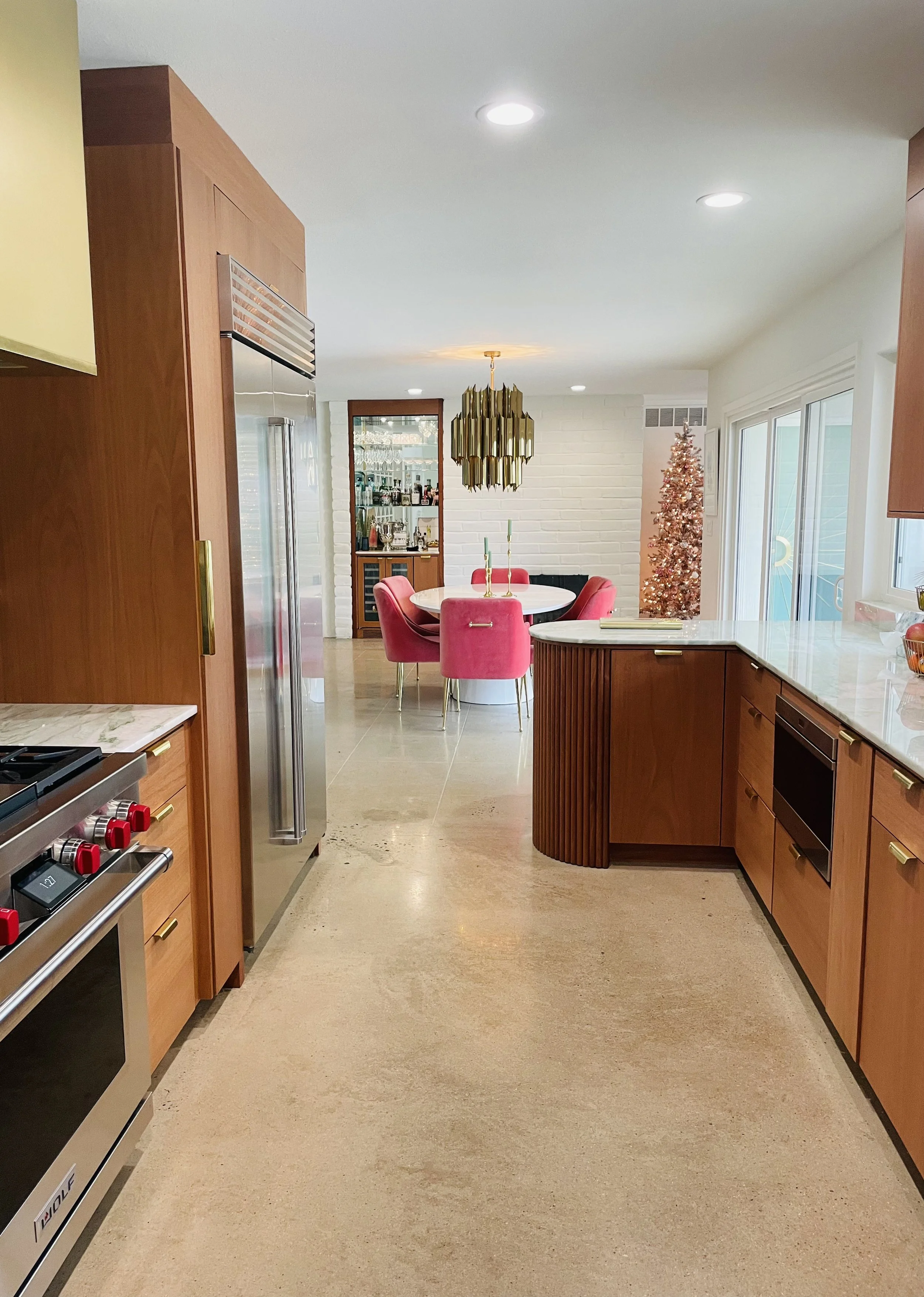 Flannery'sKitche.jpg