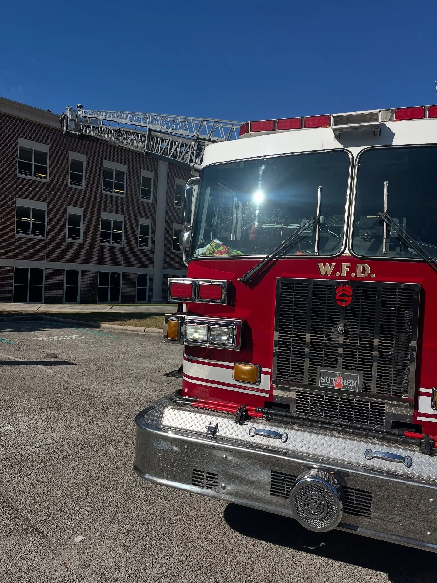 🚨 Congratulations to Wilmington&rsquo;s newly elected leaders! 🚨
Local 129 congratulates the three unofficially elected new members of Wilmington City Council and Mayor Saffo on his re-election. 👏

We look forward to working with each of you to ke