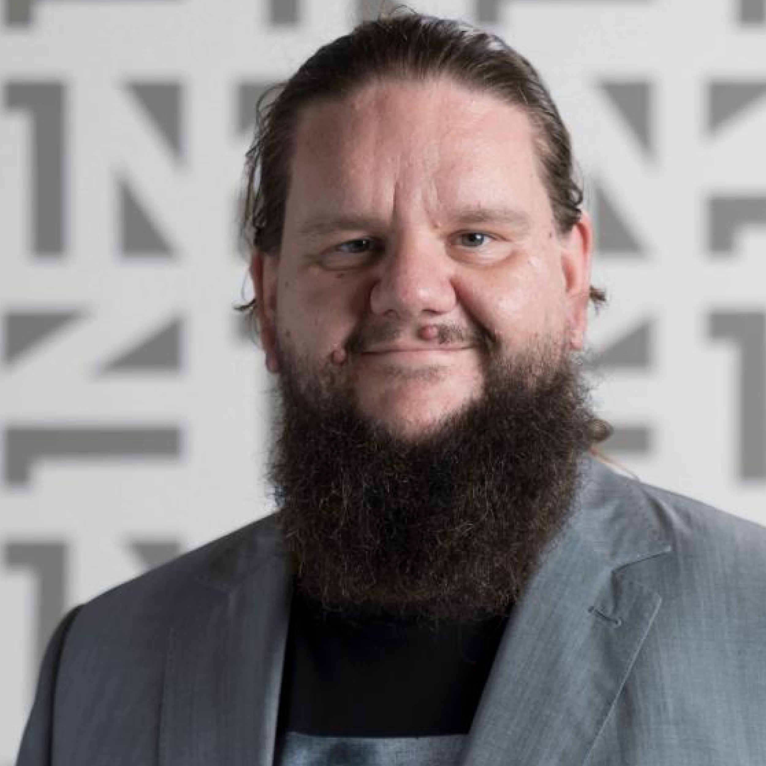 Borut Jerman (Slovenia) is the President of the Association for Culture and Education PiNA. Leads the HEKA Art & Science Laboratory and produces the new media art festival IZIS. His work centres on developing HEKA as a platform for dialogue between s