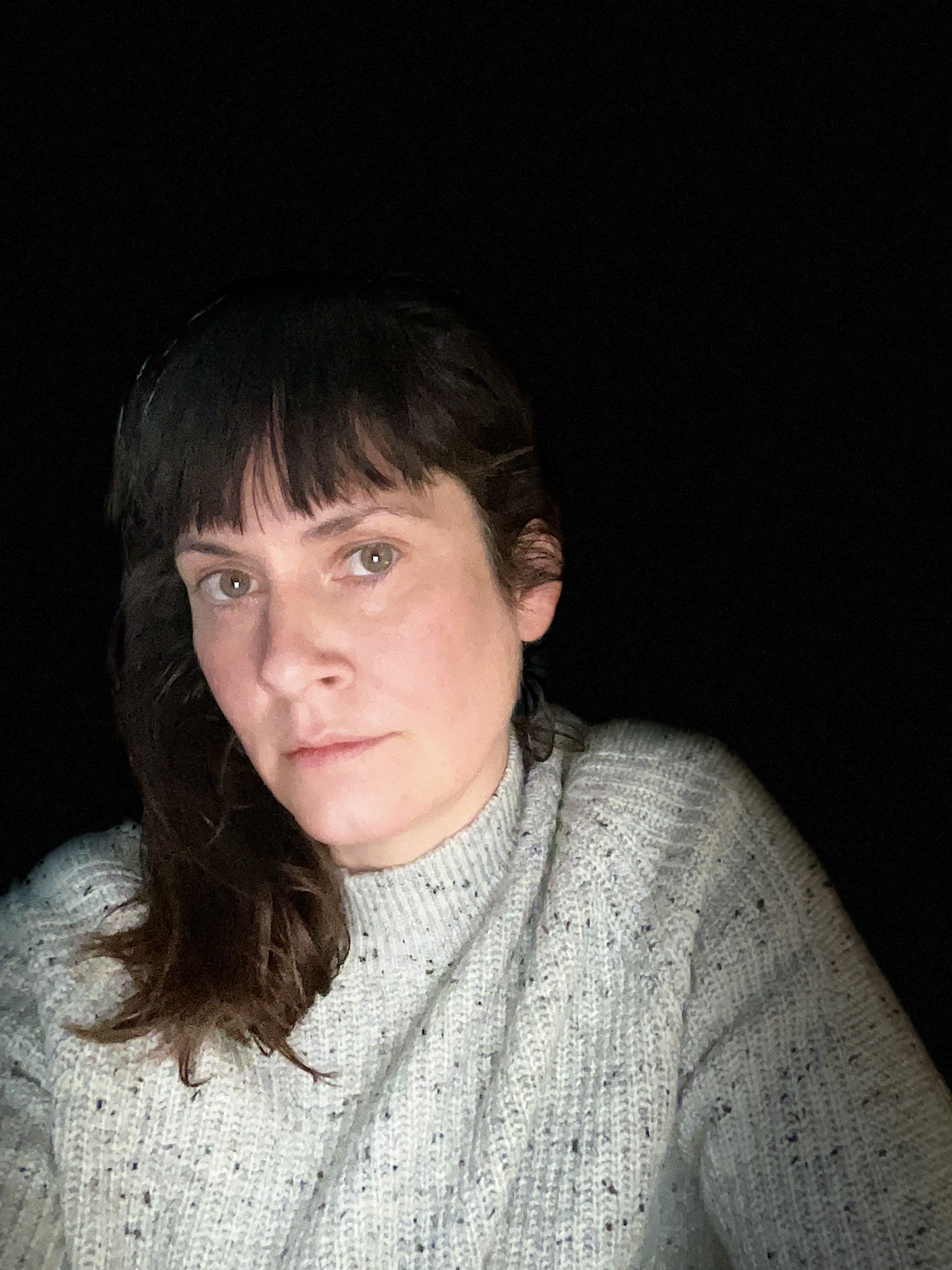 Kelly Jaclynn Andres (Canada) is an interdisciplinary artist, curator, and researcher based in Alberta. Her practice explores ecology, technology, perception, and more-than-human intelligence through installation, bio-art, sound, experimental media, 