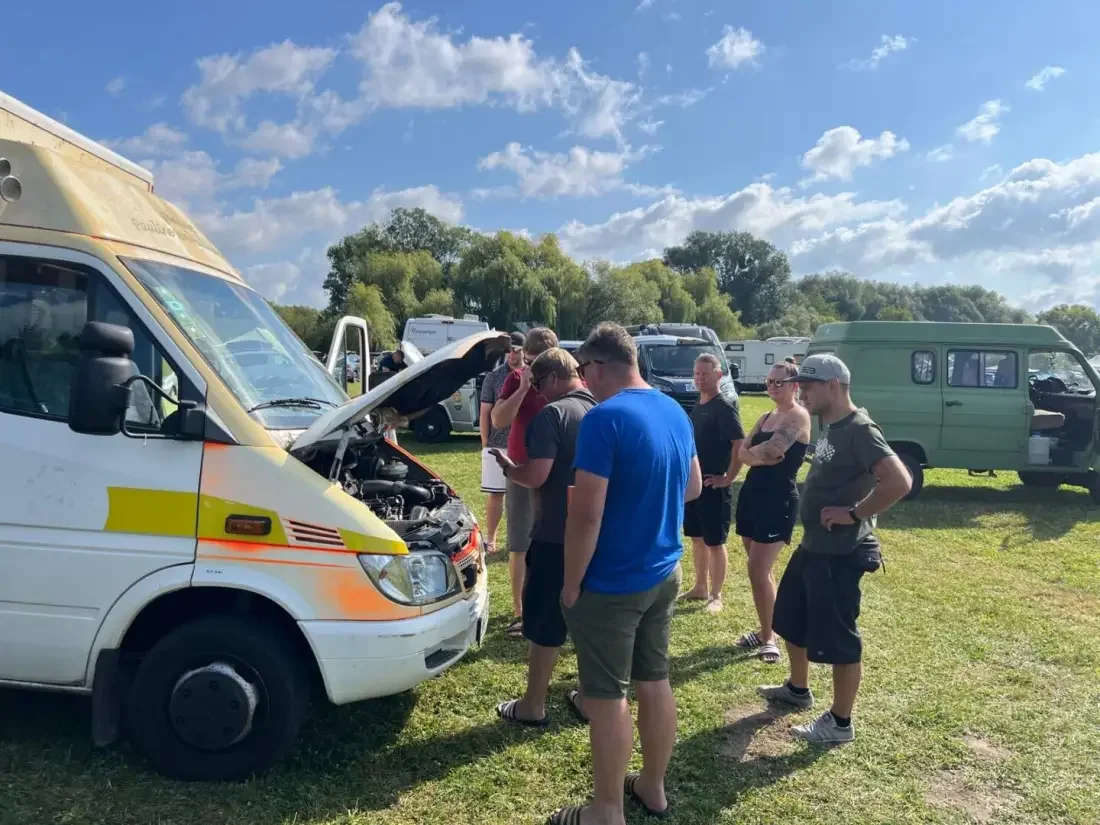 FE6B87E9-70B7-48BC-8946-1DE8F4F42938 (1).webp